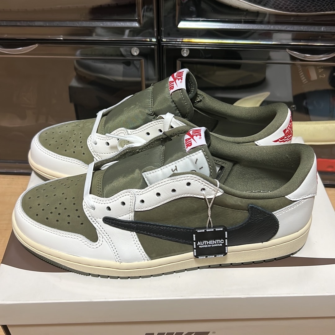 Travis Scott × Nike Air Jordan 1 Low OG SP "Reverse Olive"