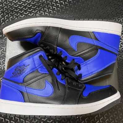 Nike Air Jordan 1 Mid "Hyper Royal"