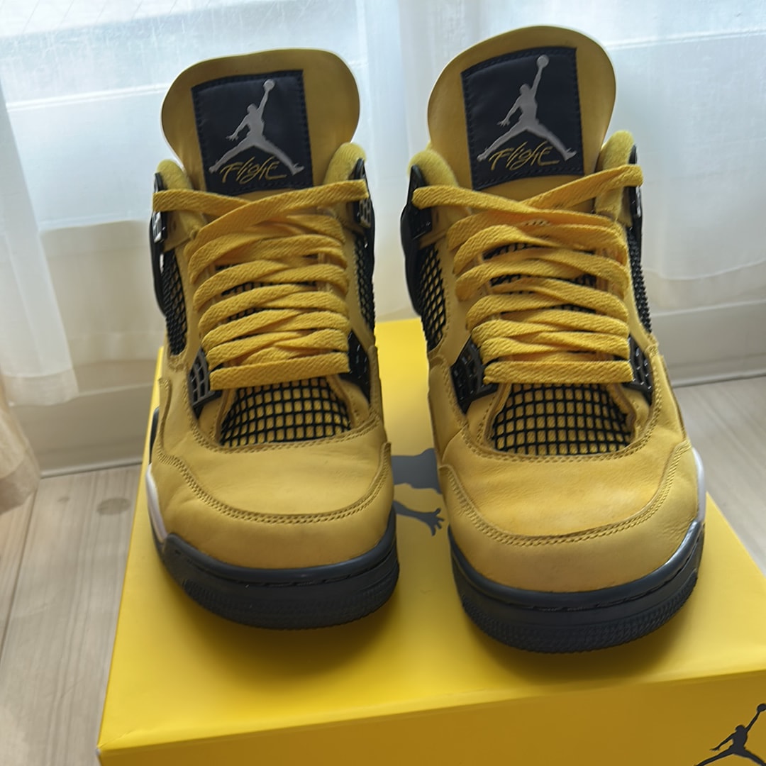 Nike Air Jordan 4 "Tour Yellow"