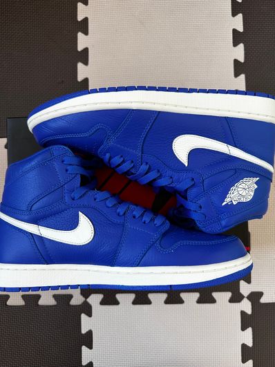NIKE AIR JORDAN 1 RETRO HIGH "HYPER ROYAL"