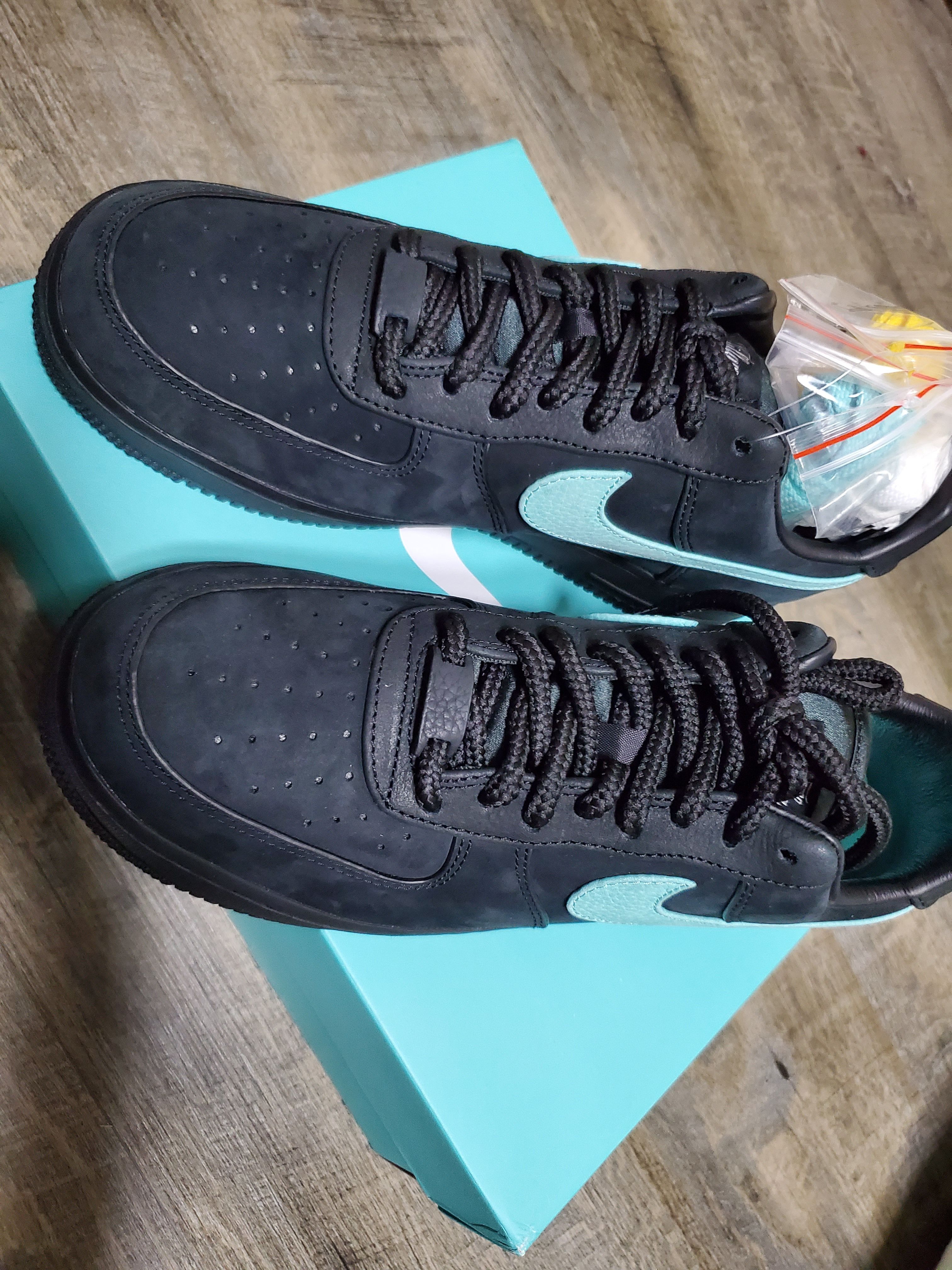 Tiffany & Co. × Nike Air Force 1 Low "1837"