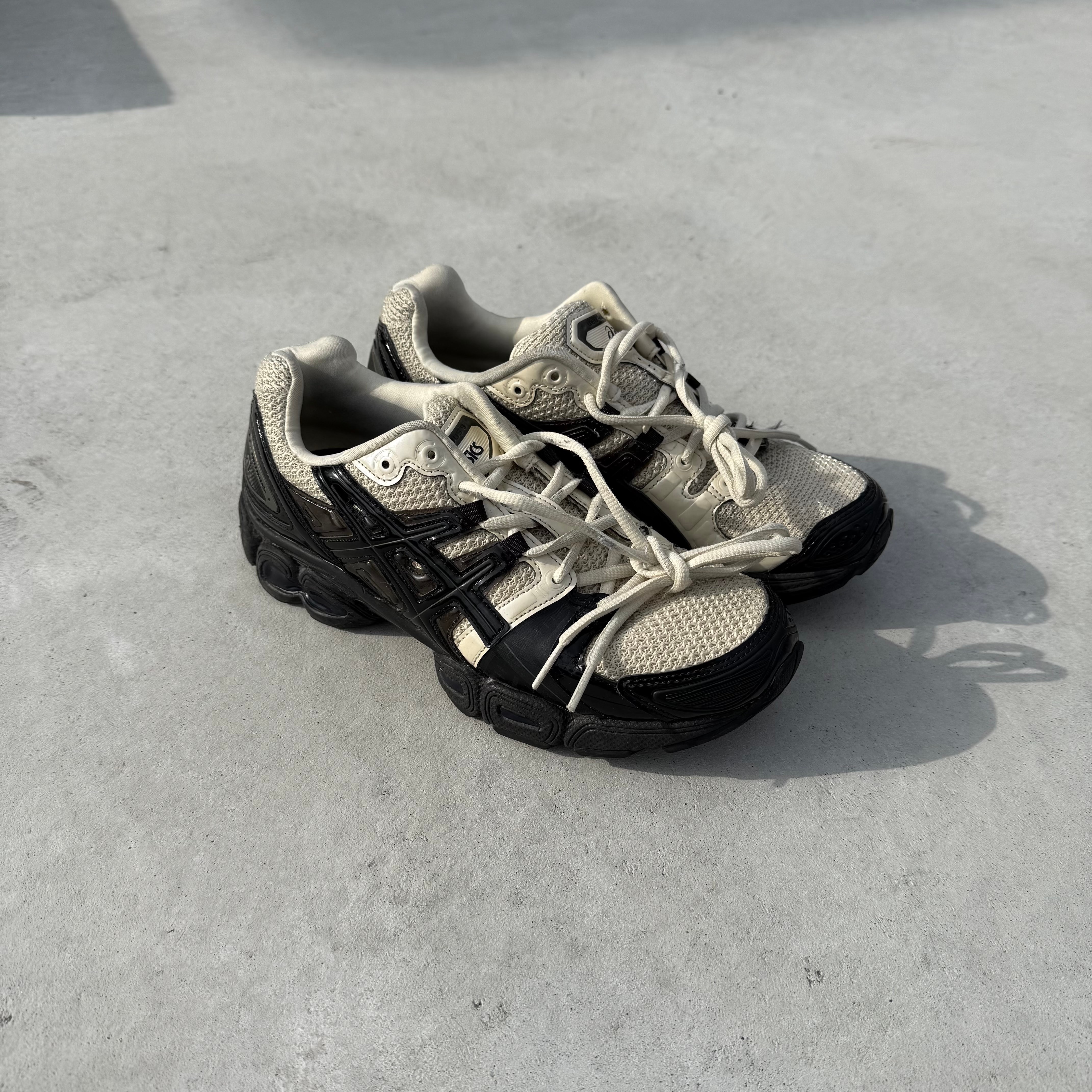 アシックス ゲルニンバス9 "バニラ/ブラック"