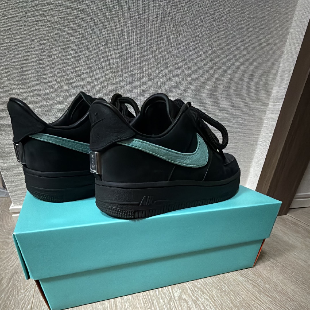 Tiffany & Co. × Nike Air Force 1 Low "1837"