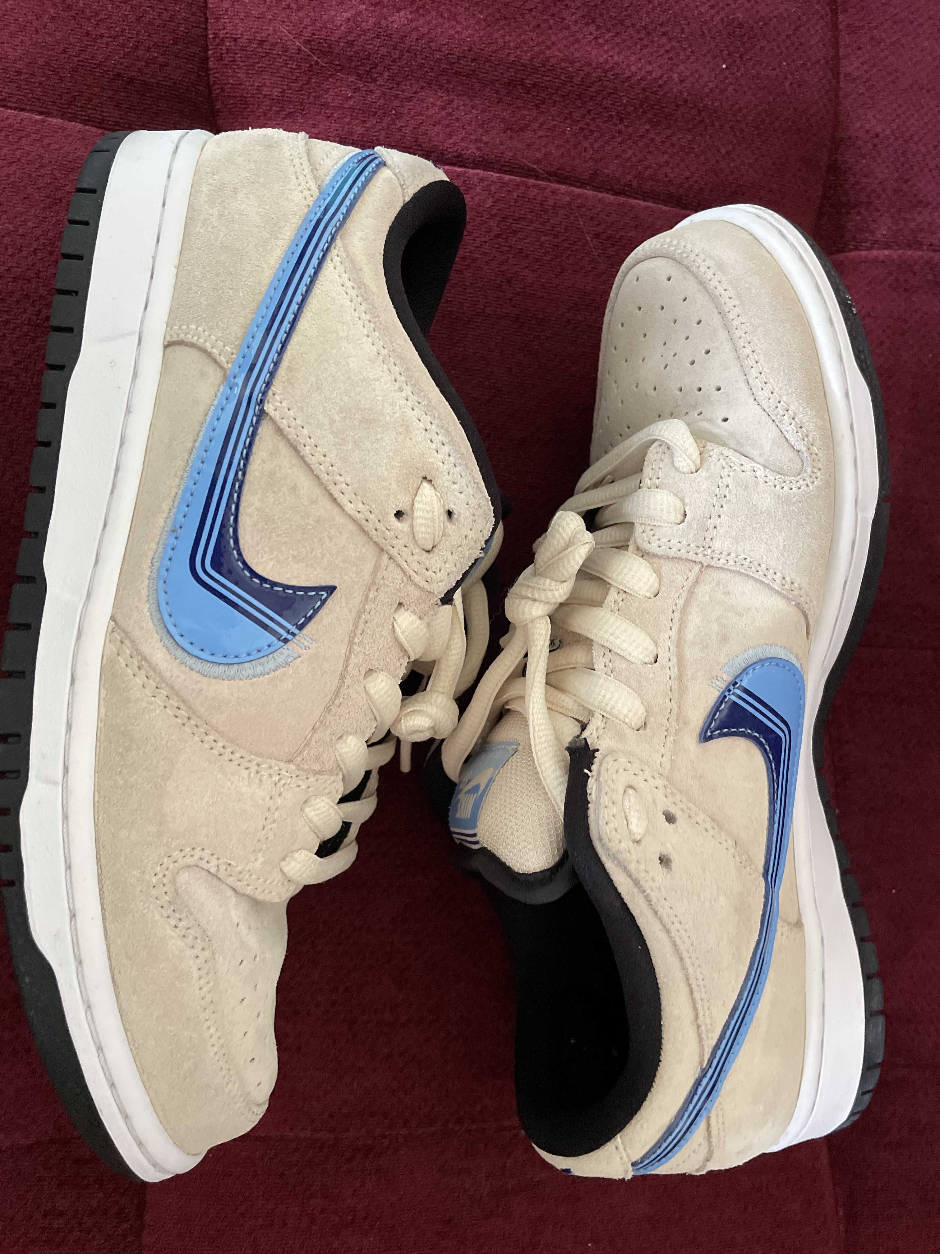 Nike SB Dunk Low "Light Cream" 