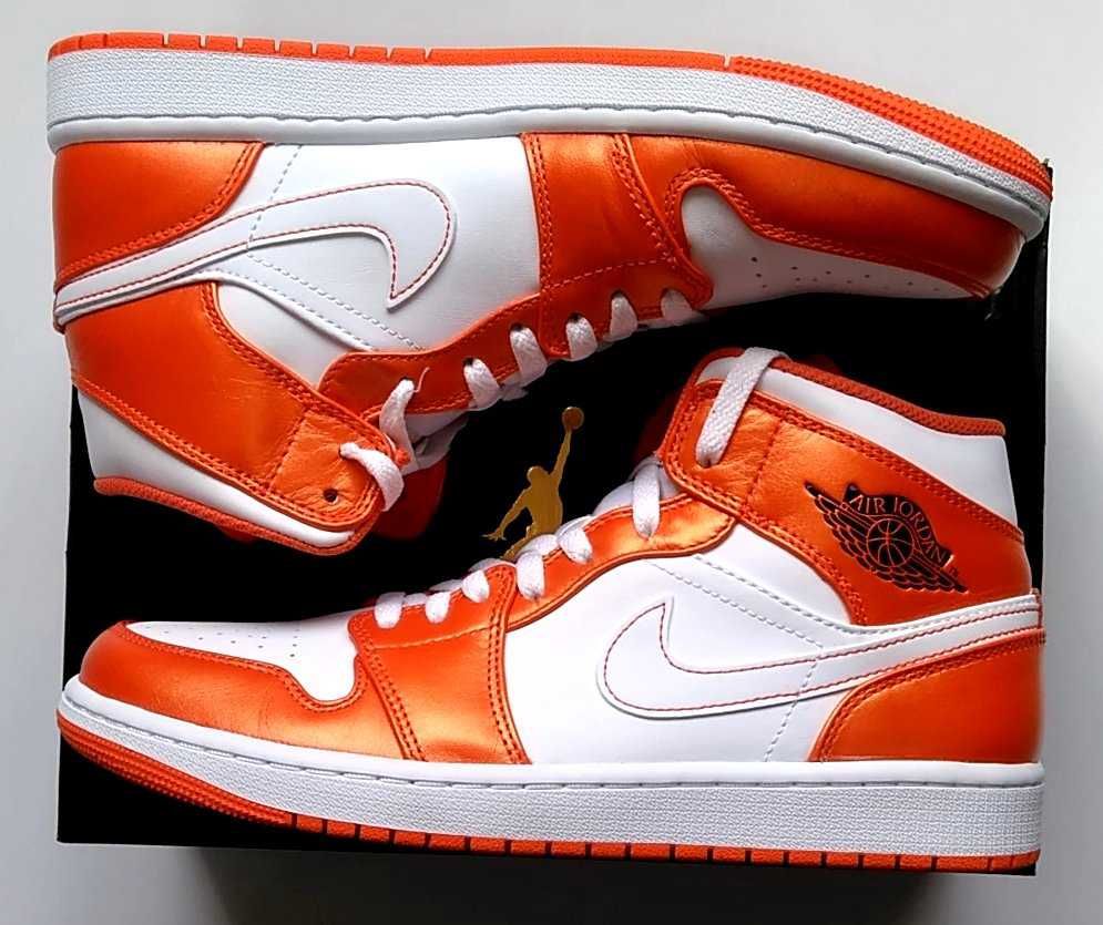 NIKE AIR JORDAN MID "ORANGE/WHITE"