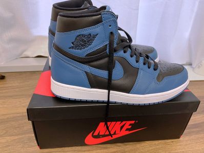 Nike Air Jordan 1 Retro High OG "Dark Marina Blue"