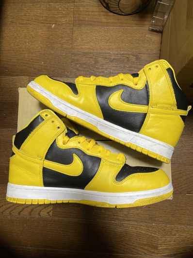 Nike Dunk High "Black/Varsity Maize"