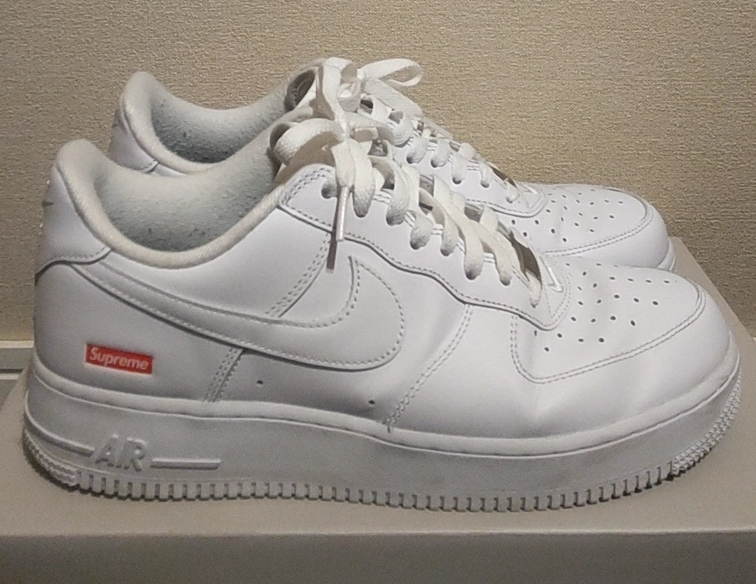 Supreme × Nike Air Force 1 Low "White"