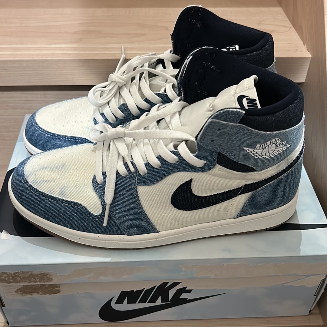 Nike Air Jordan 1 Retro High OG "Denim"