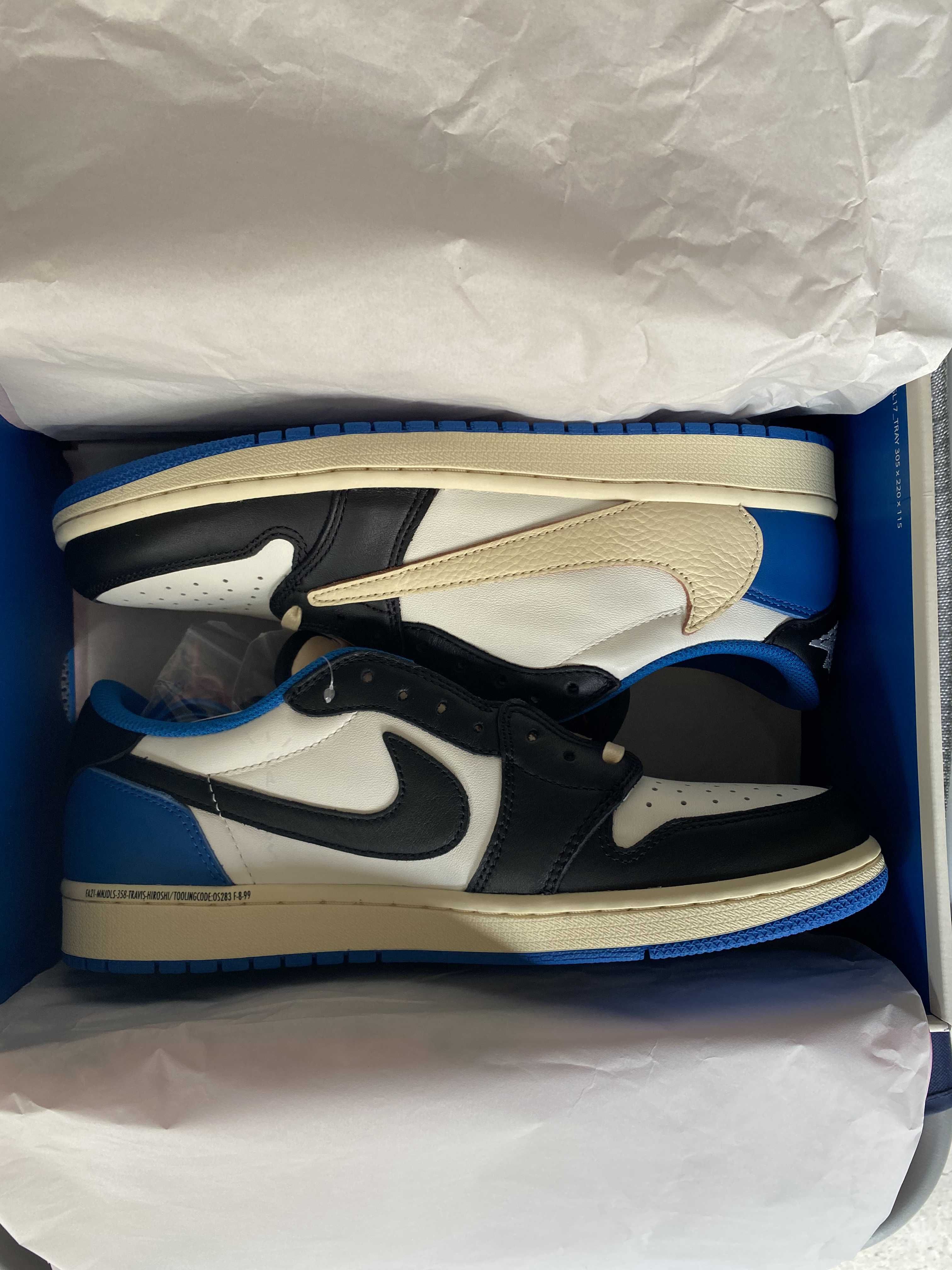 Travis Scott × fragment design × Nike Air Jordan 1 Low OG SP "Military Blue"