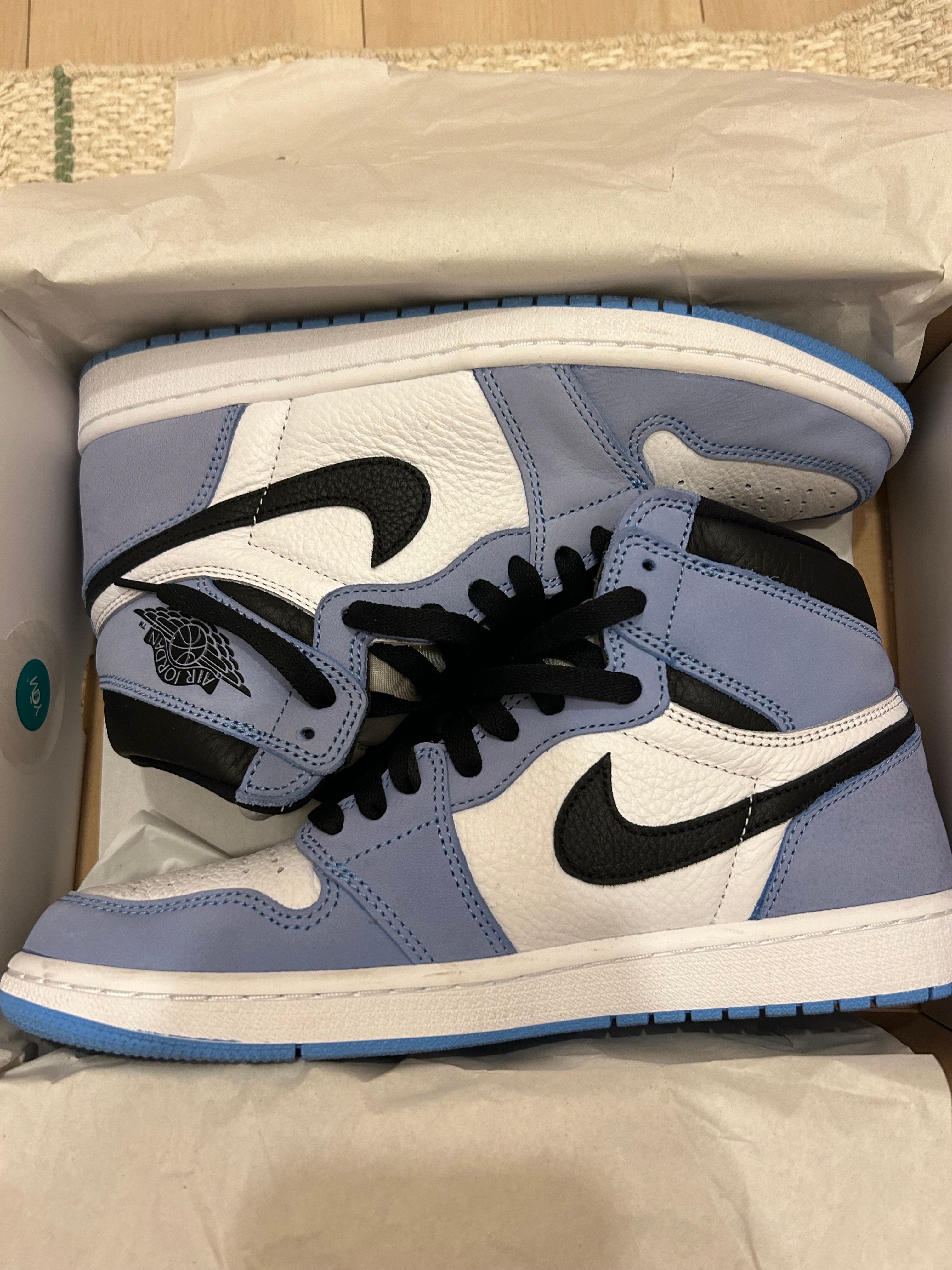 Nike Air Jordan 1 High OG "University Blue"
