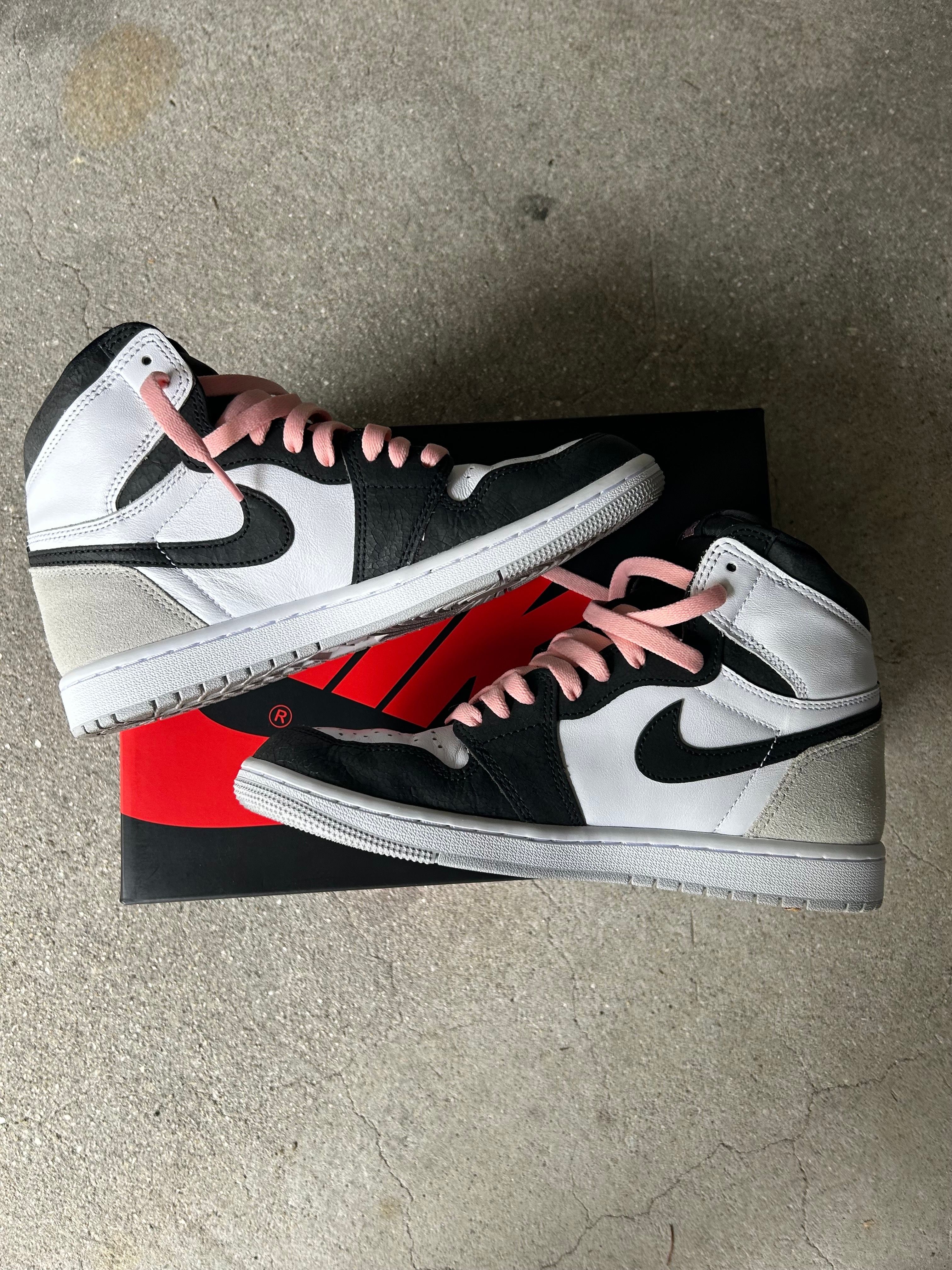 Nike Air Jordan 1 High OG "Bleached Coral"