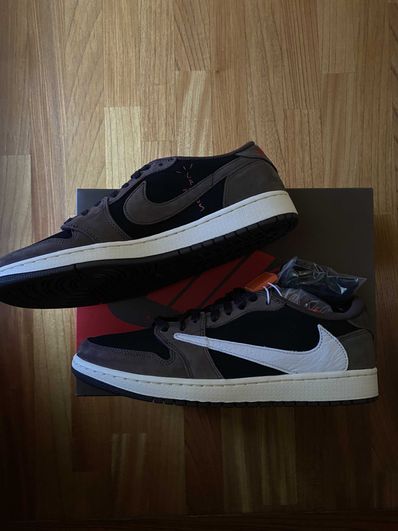 Travis Scott × Nike Air Jordan 1 Low OG SP-T "Black/Dark Mocha"