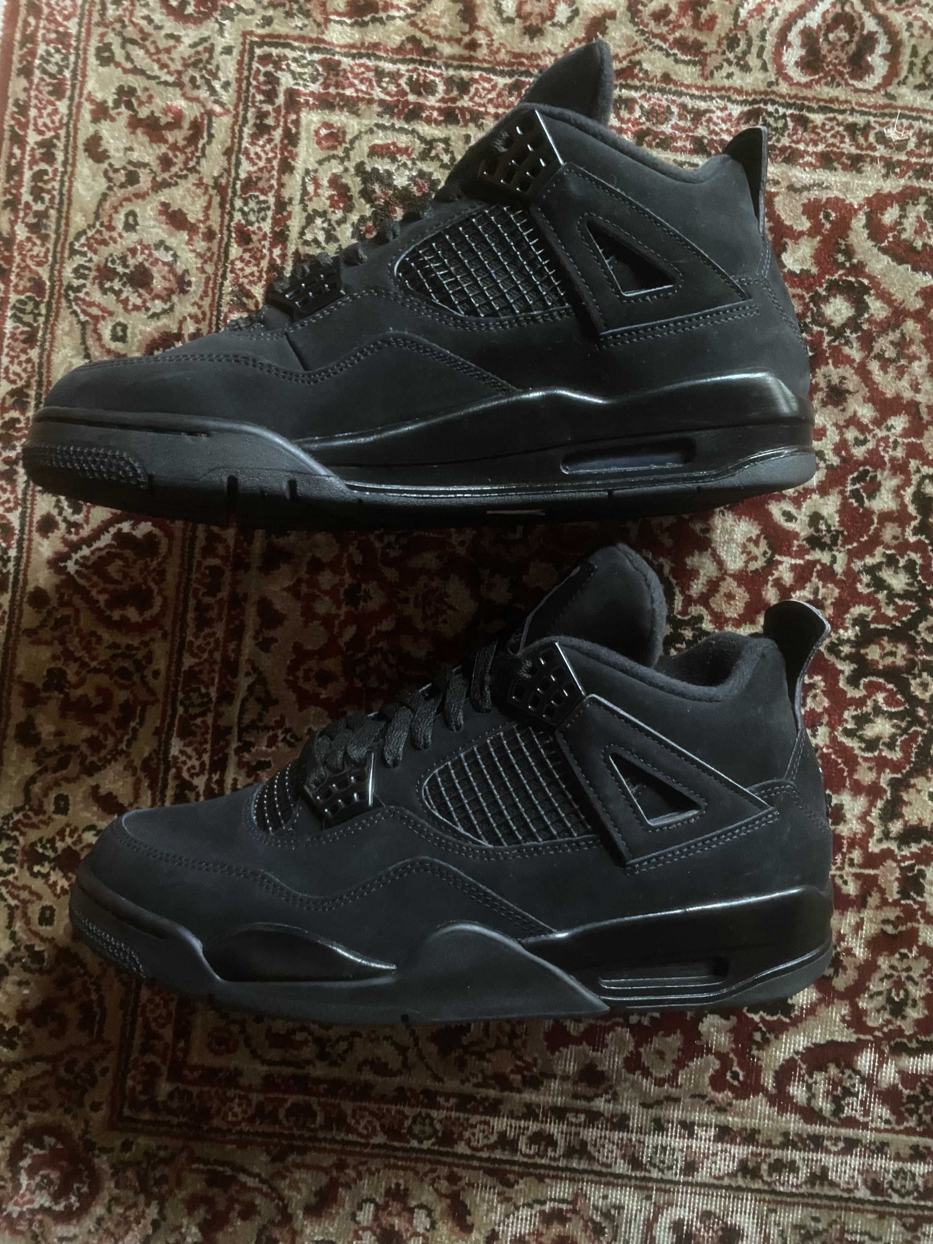 Nike Air Jordan 4 "Black Cat"