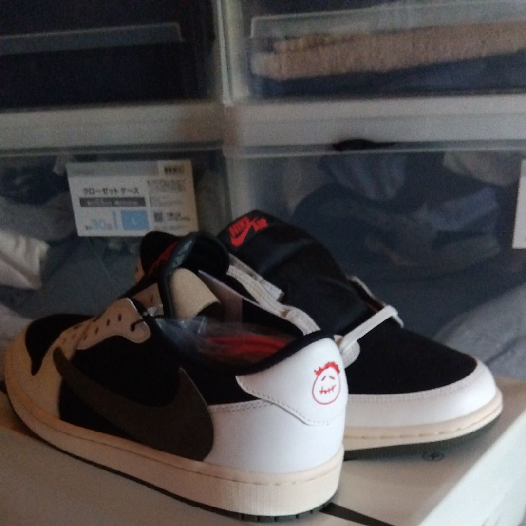 Travis Scott × Nike Women's Air Jordan 1 Low OG "Medium Olive"