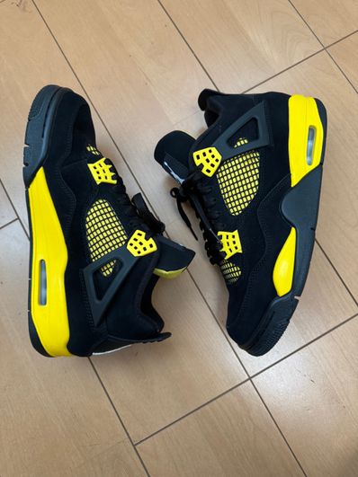 Nike Air Jordan 4 Retro "Thunder"(2023)