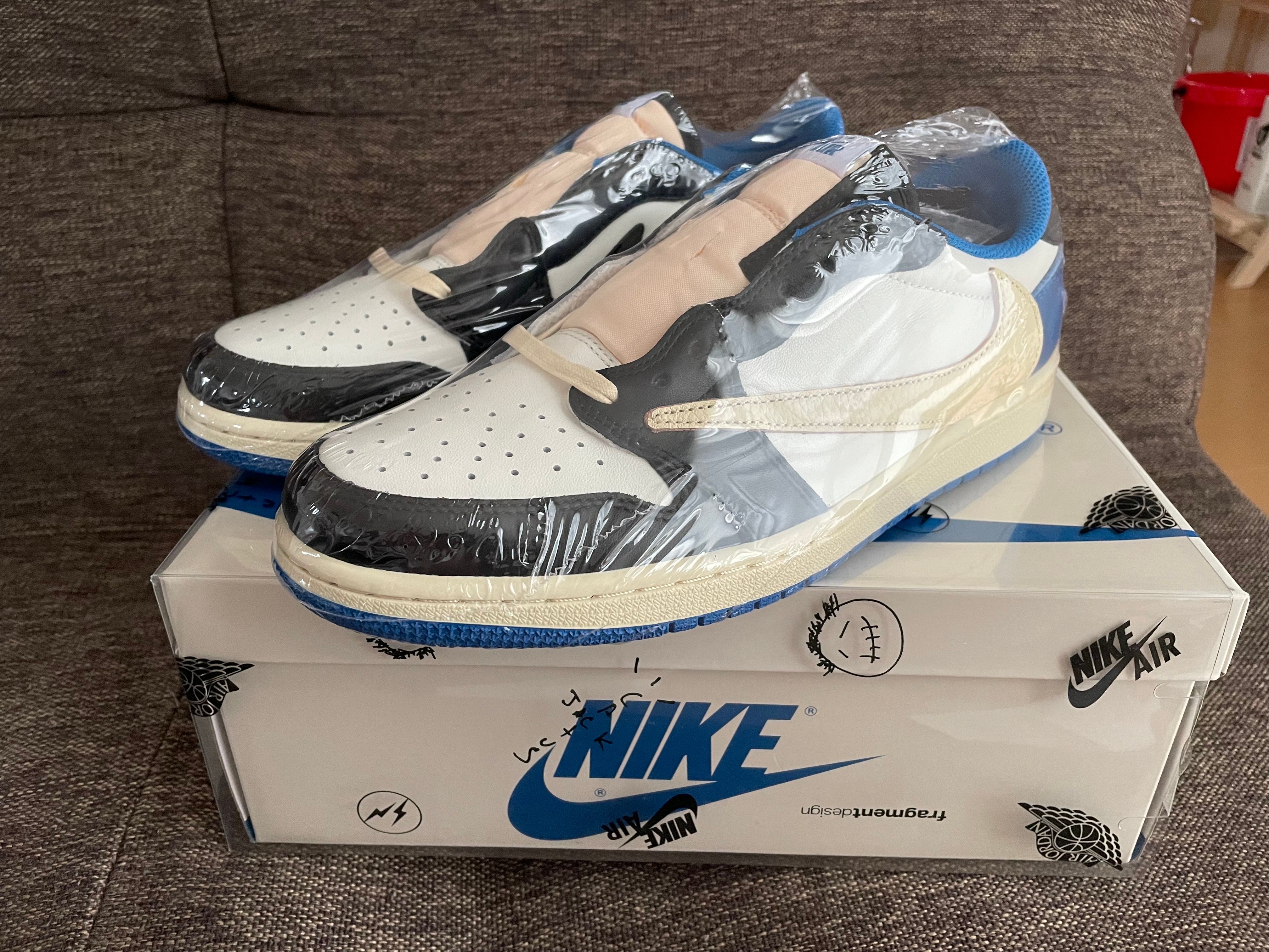 Travis Scott × fragment design × Nike Air Jordan 1 Low OG SP "Military Blue"