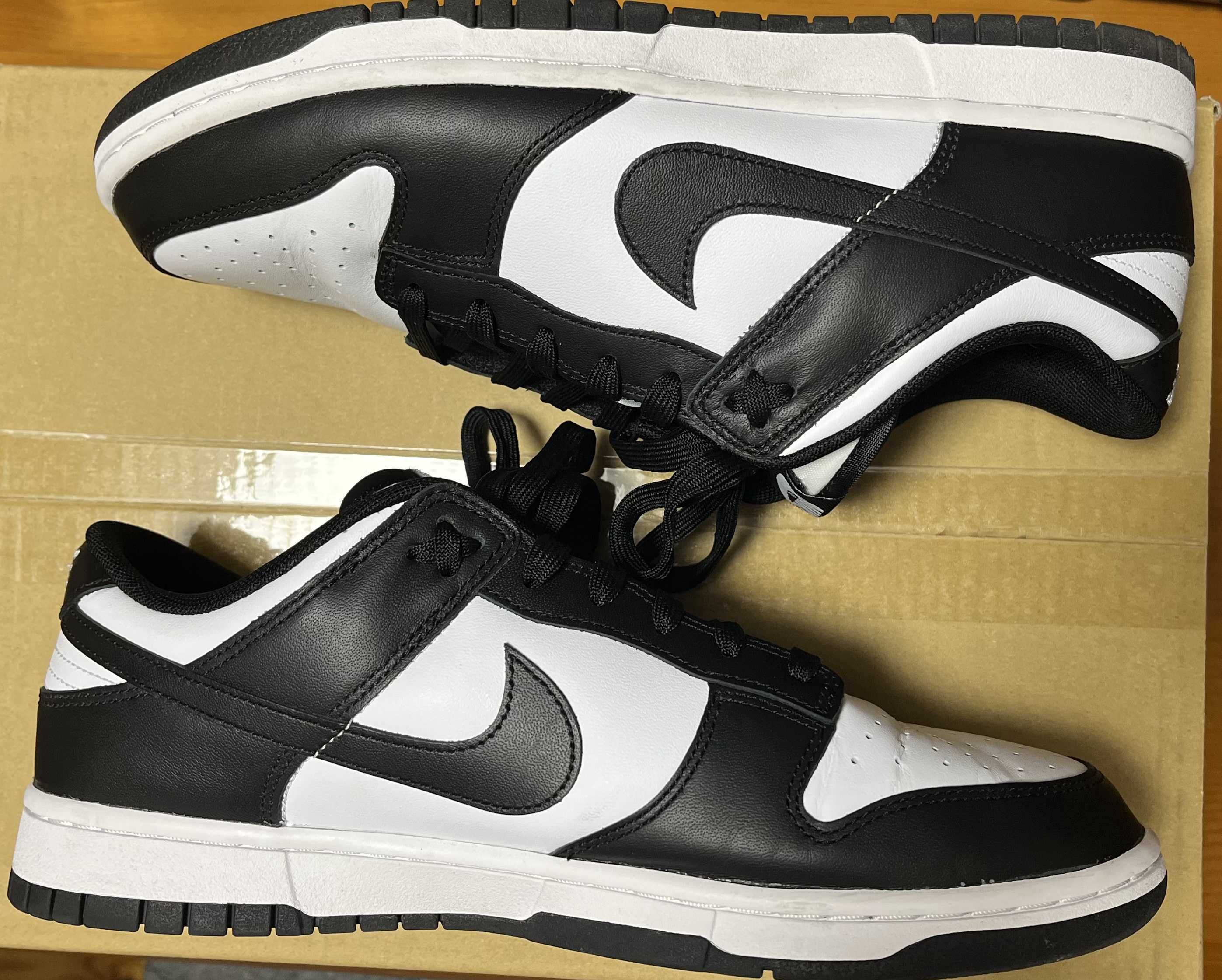 Nike Dunk Low Retro "Panda/White/Black"