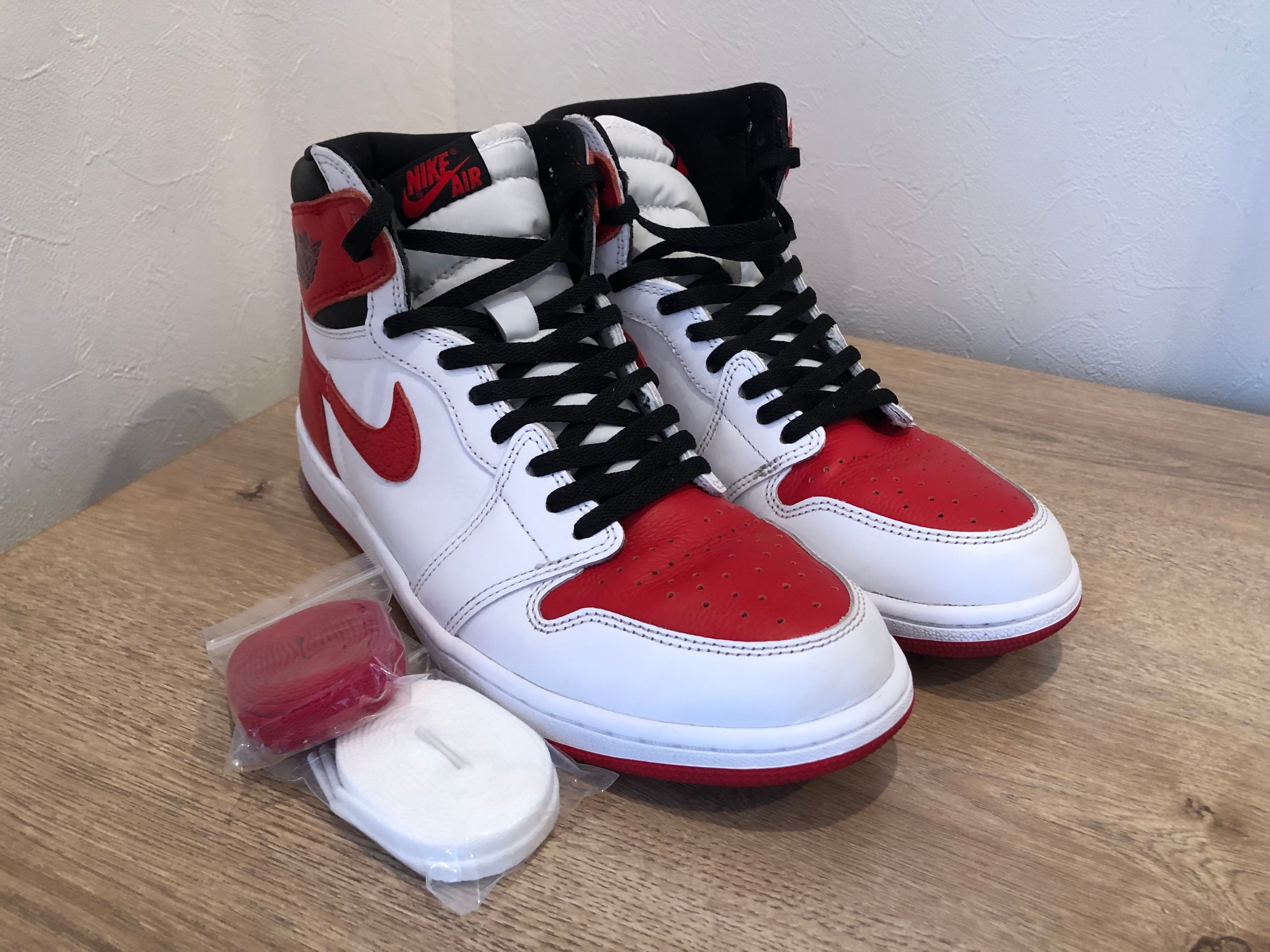 Nike Air Jordan 1 High OG "Heritage"