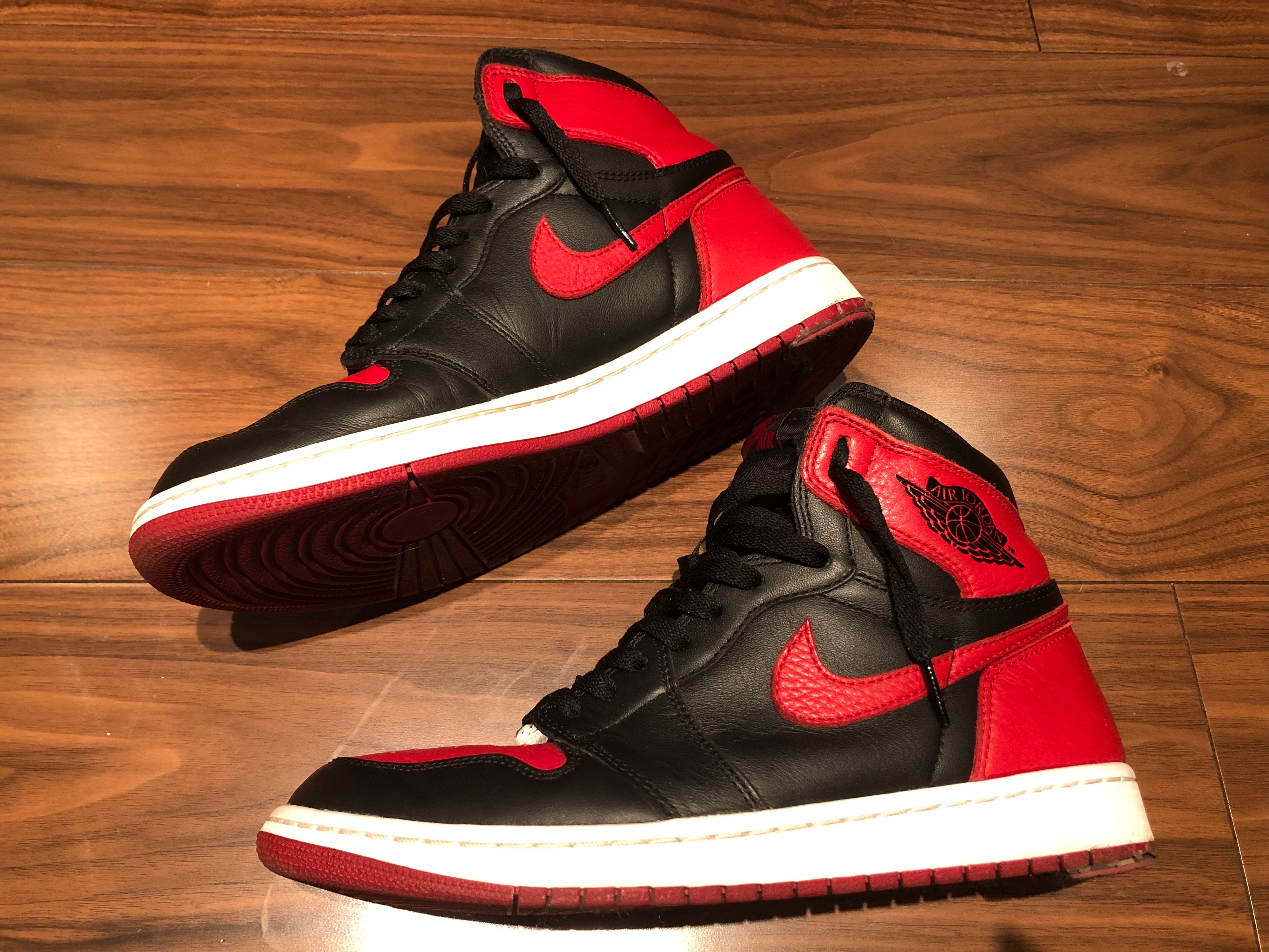 Nike Air Jordan 1 Retro High OG "Bred/Banned"