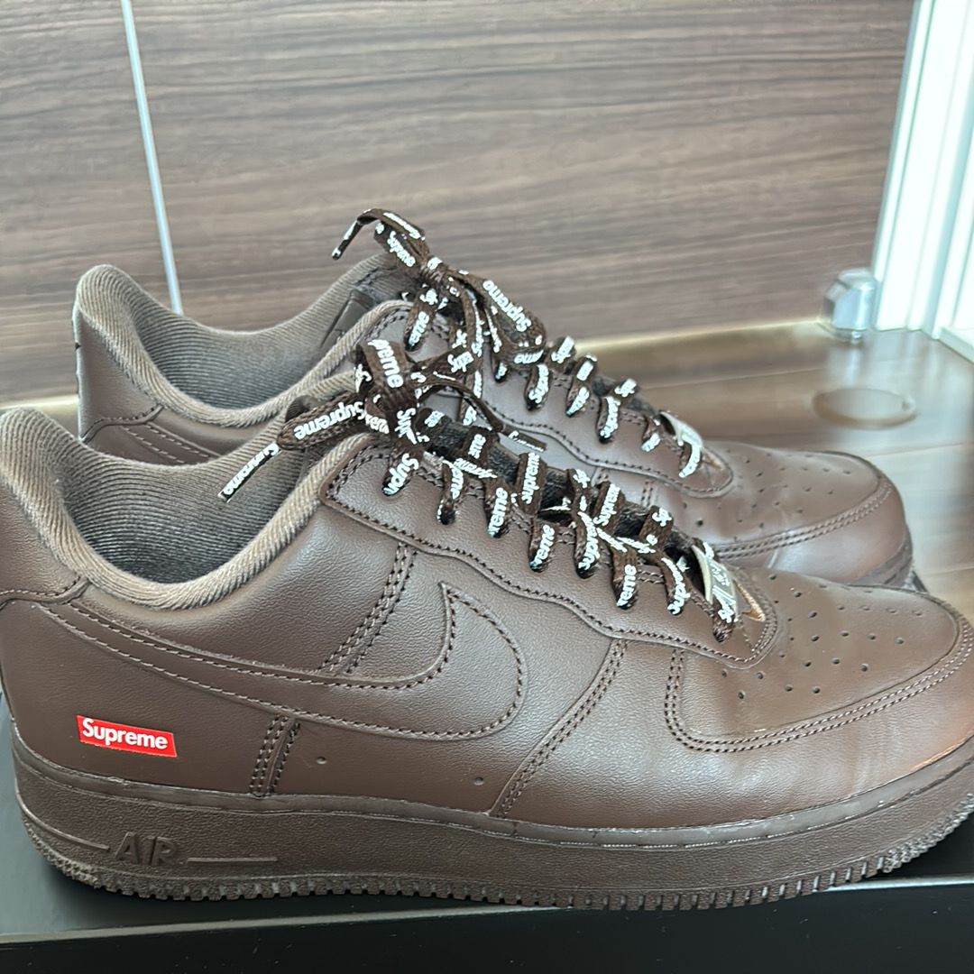 Supreme × Nike Air Force 1 Low "Baroque Brown"