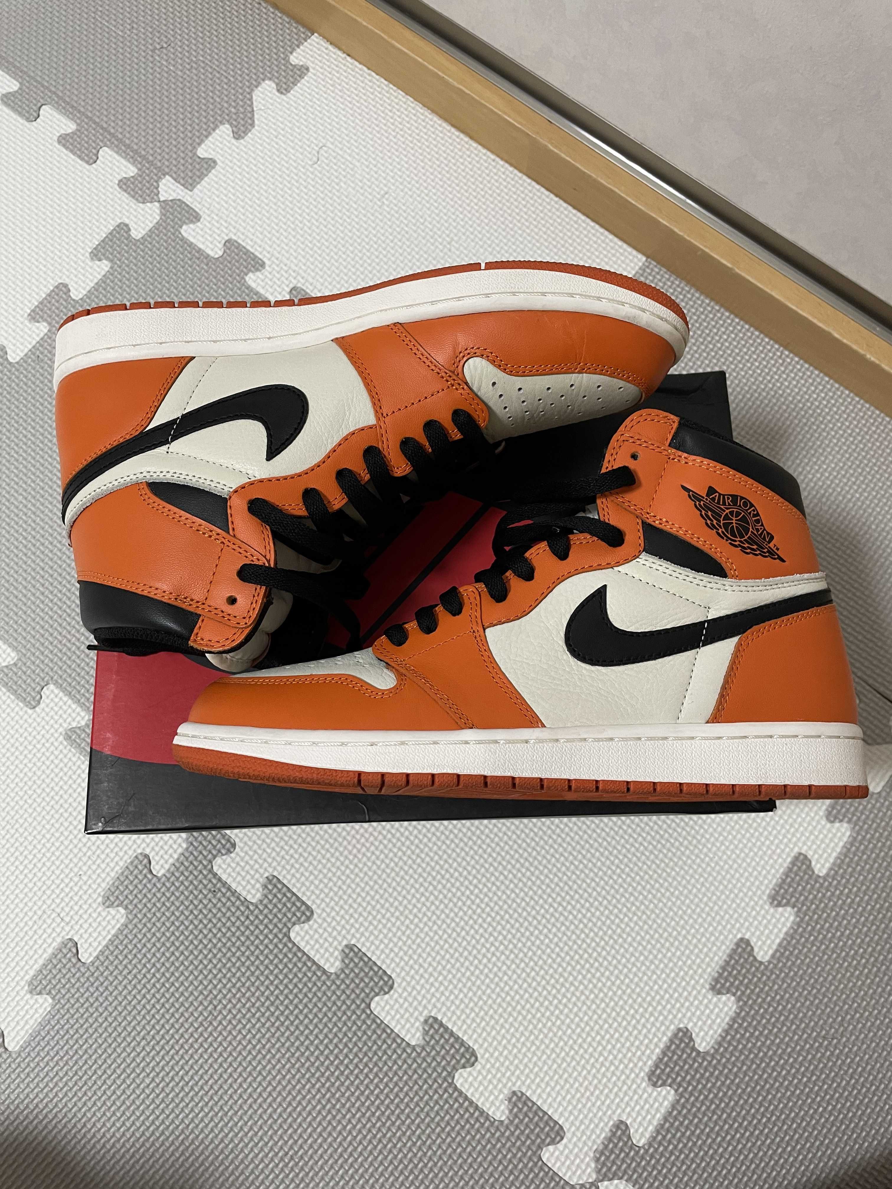 Nike Air Jordan 1 Retro High "Reverse Shattered Backboard"