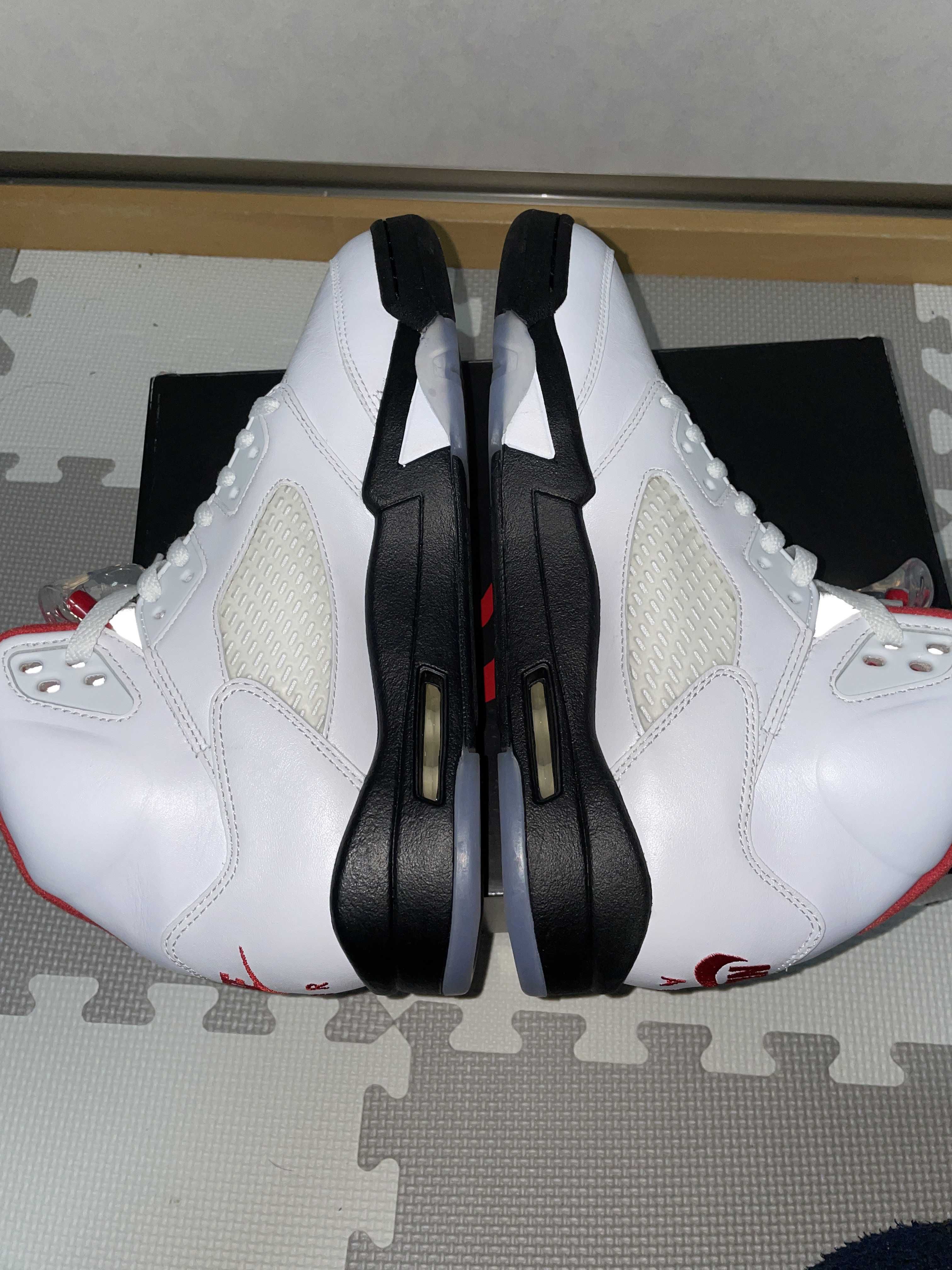 Nike Air Jordan 5 Retro "Fire Red" (2020)