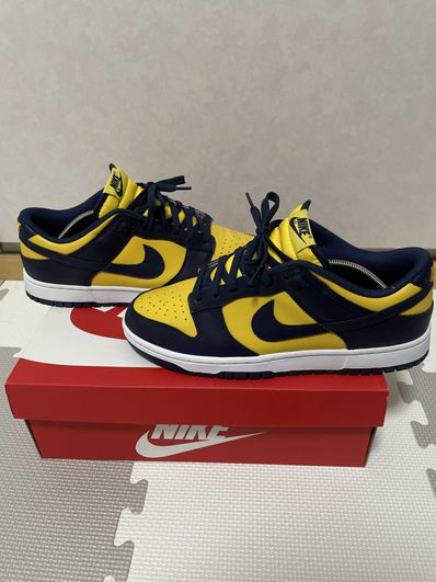 Nike Dunk Low "Michigan"