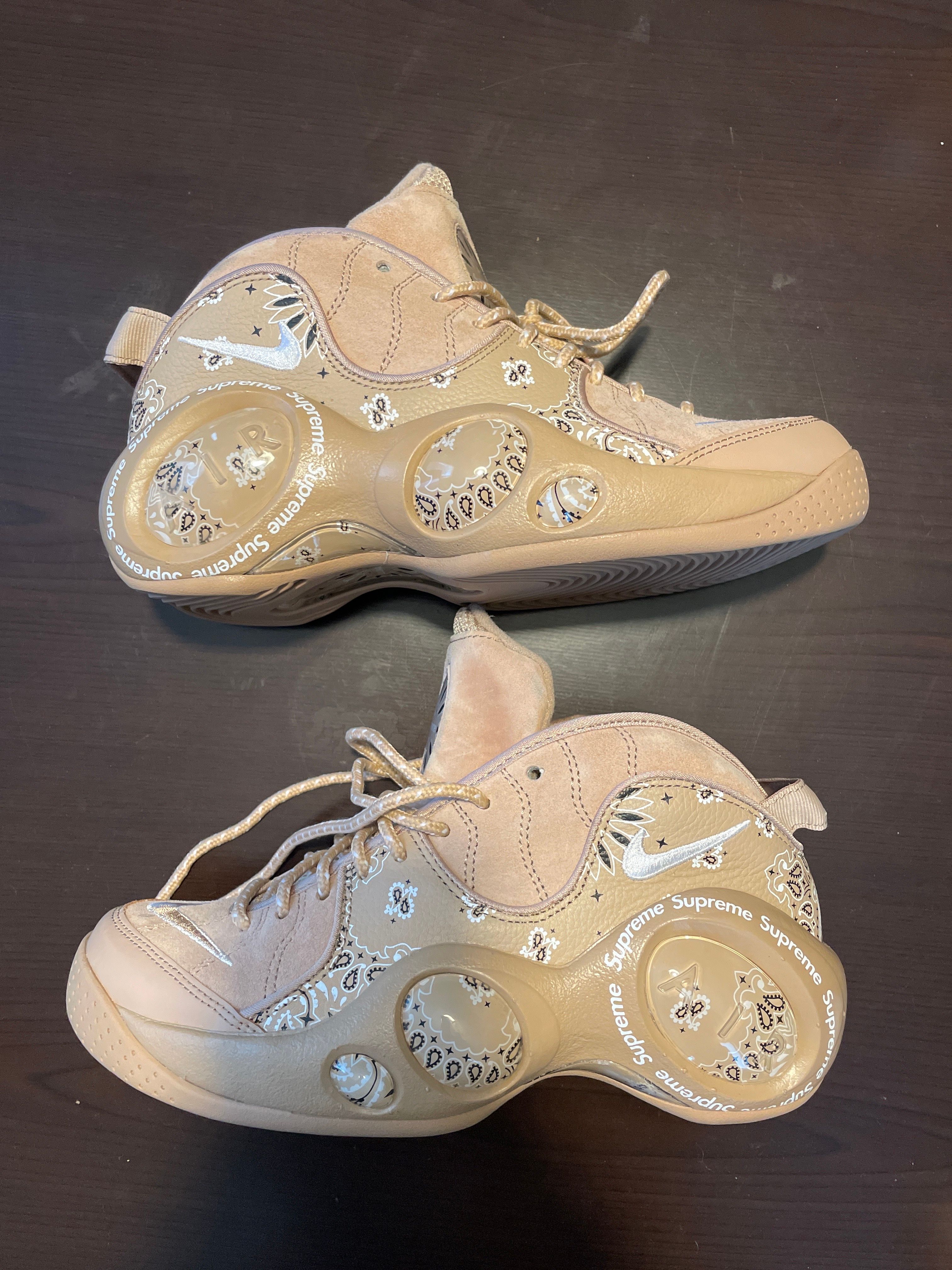 Supreme × Nike Air Zoom Flight 95 SP "Hemp/White"