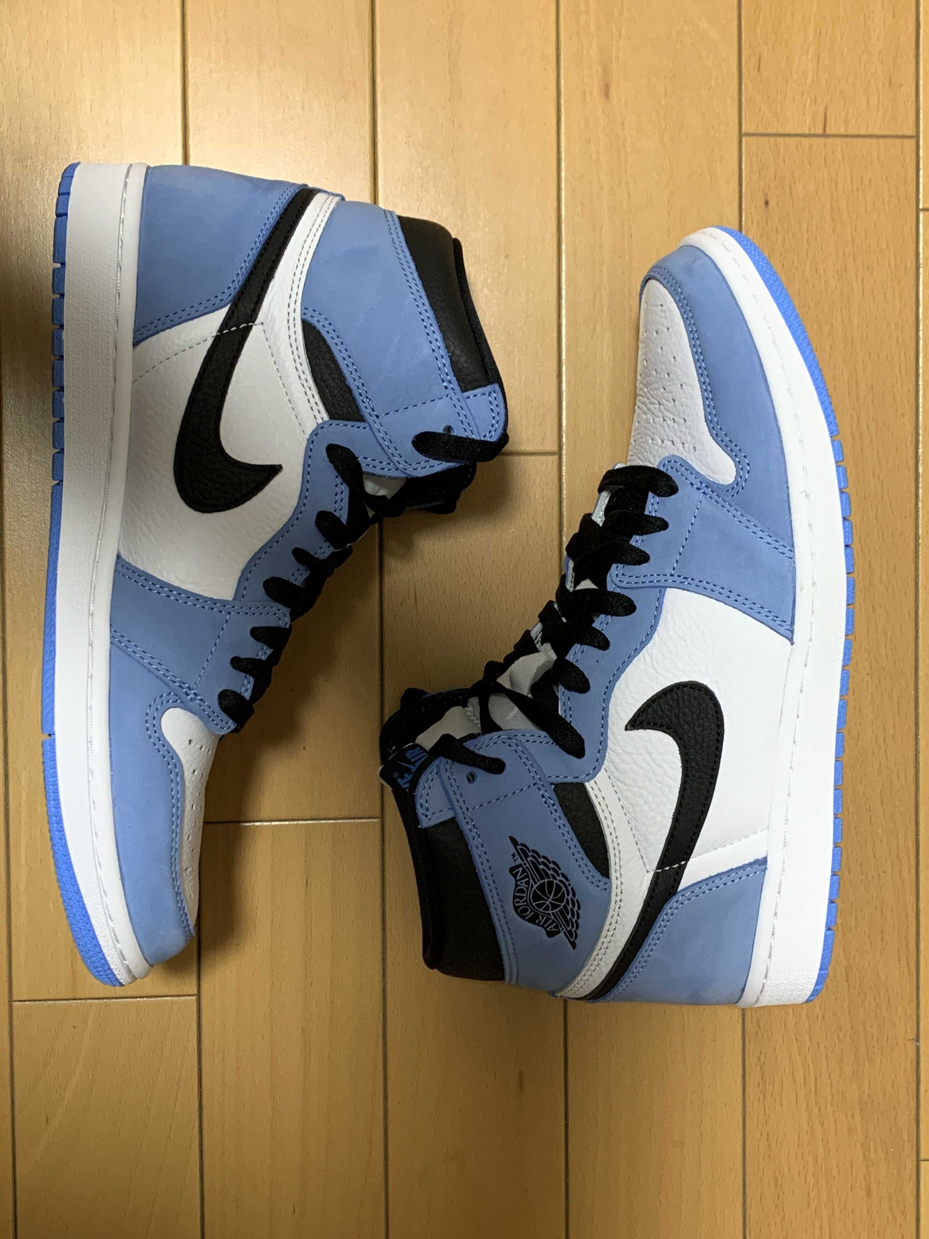 Nike Air Jordan 1 High OG "University Blue"