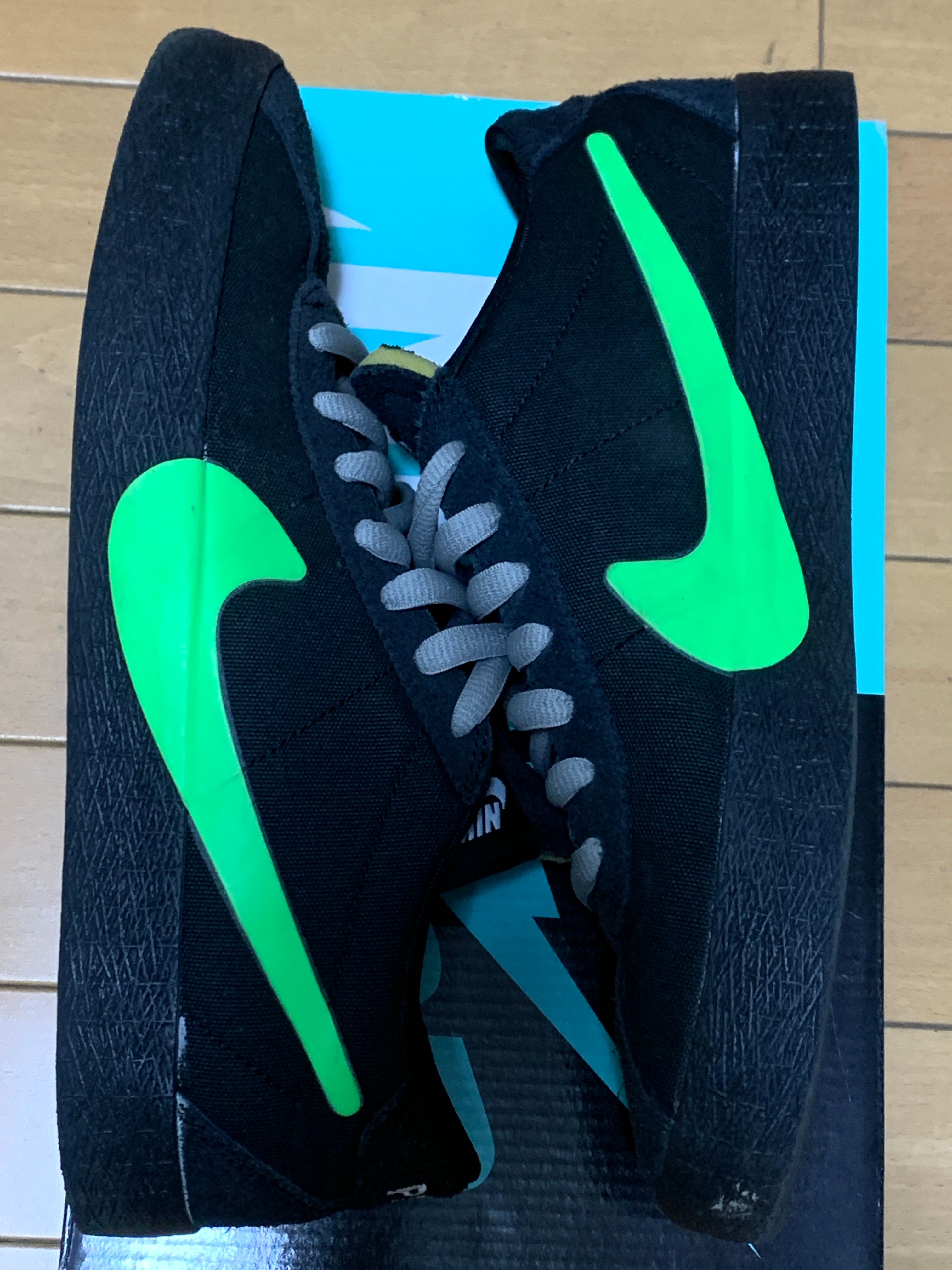 Poets × Nike SB Bruin QS 