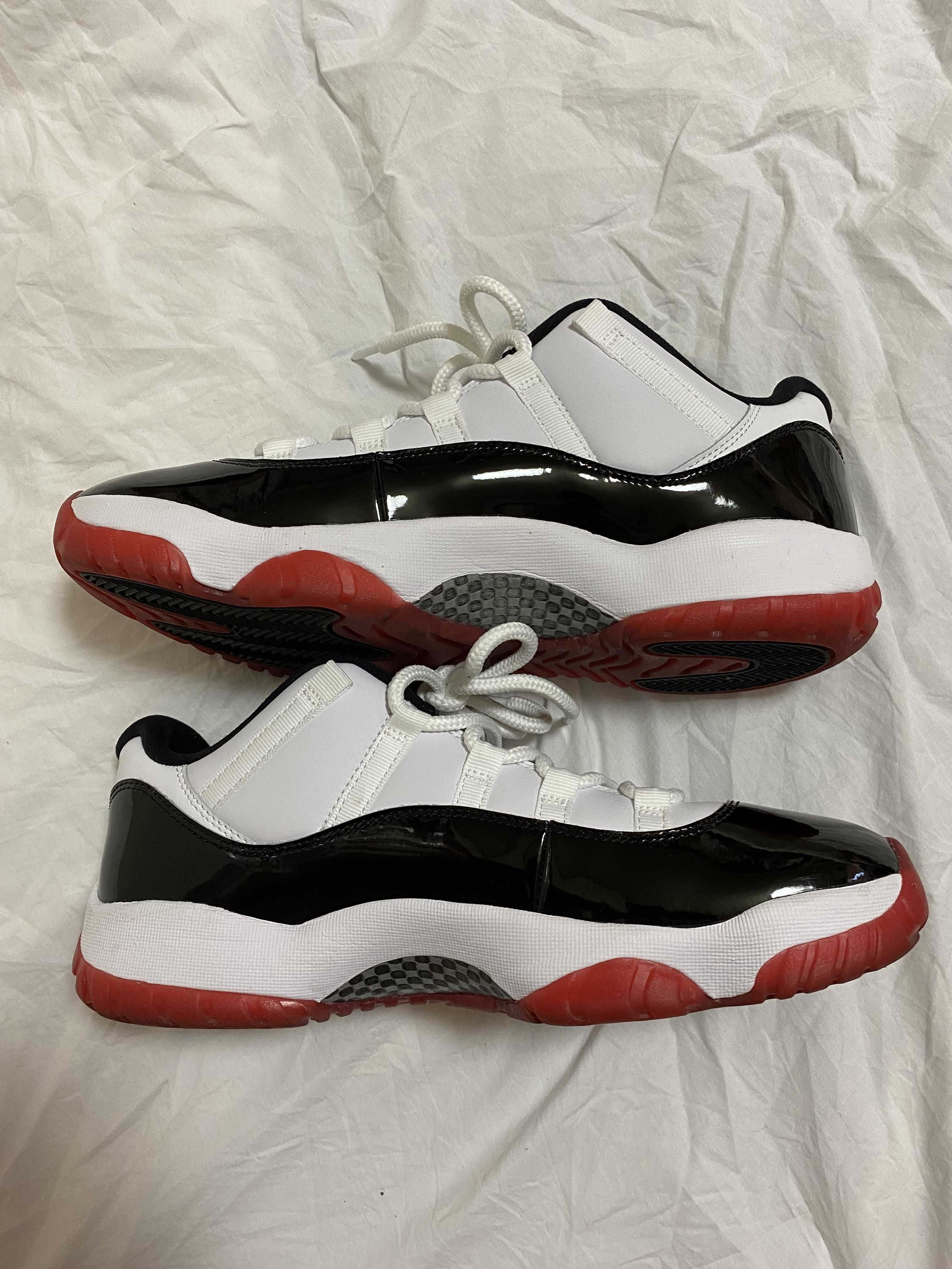 Nike Air Jordan 11 Low "Gym Red"