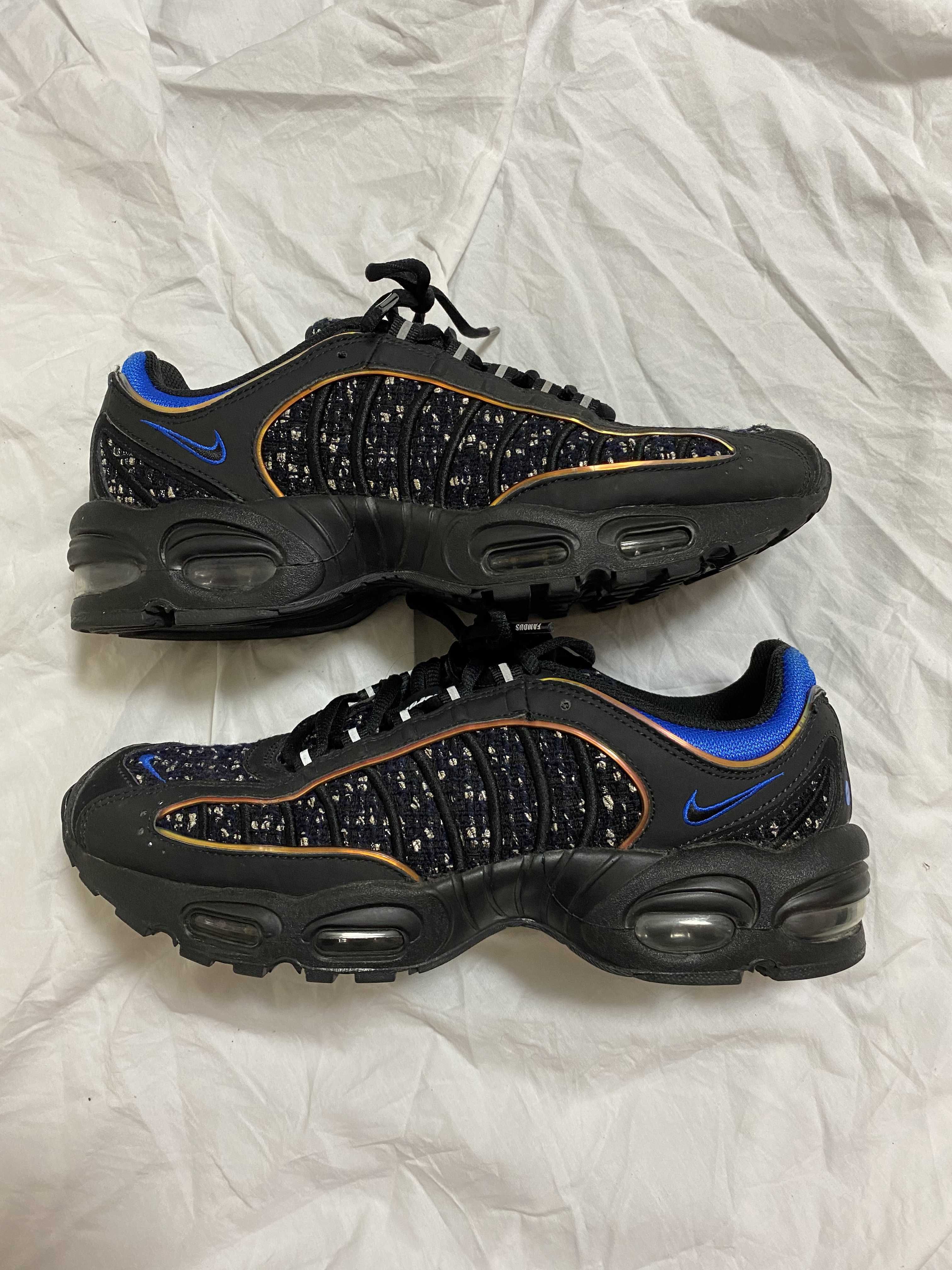 Supreme × Nike Air Max Tailwind 4 "Black"