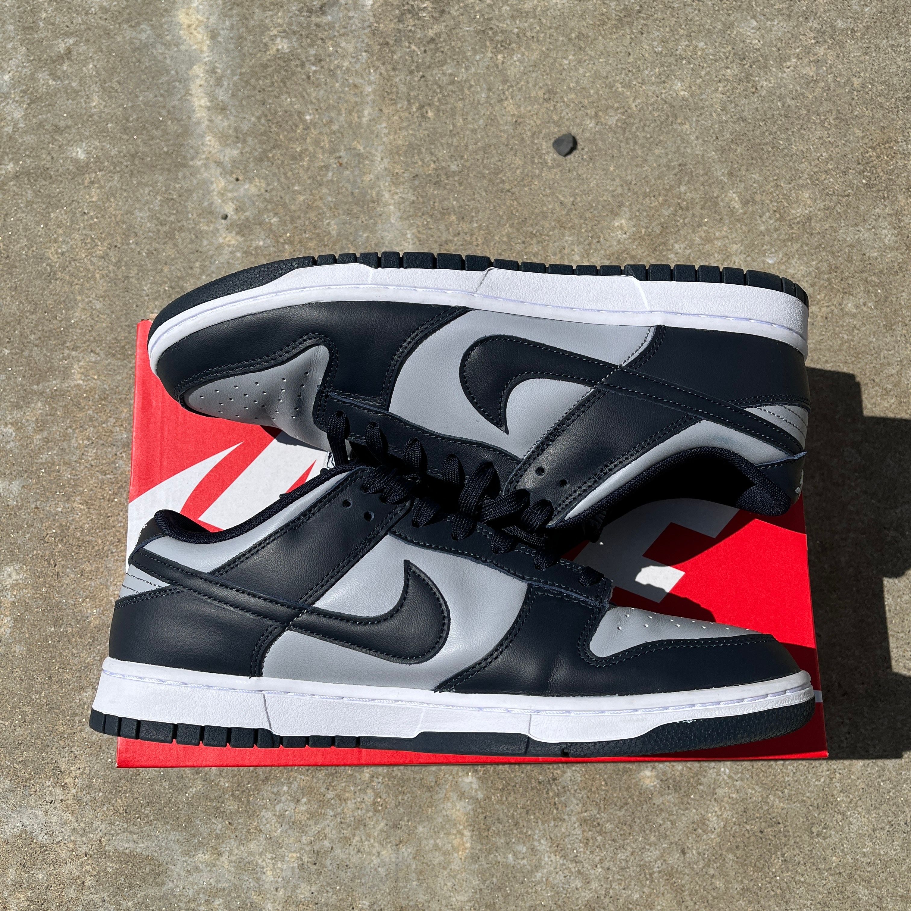 Nike Dunk Low "Championship Grey"