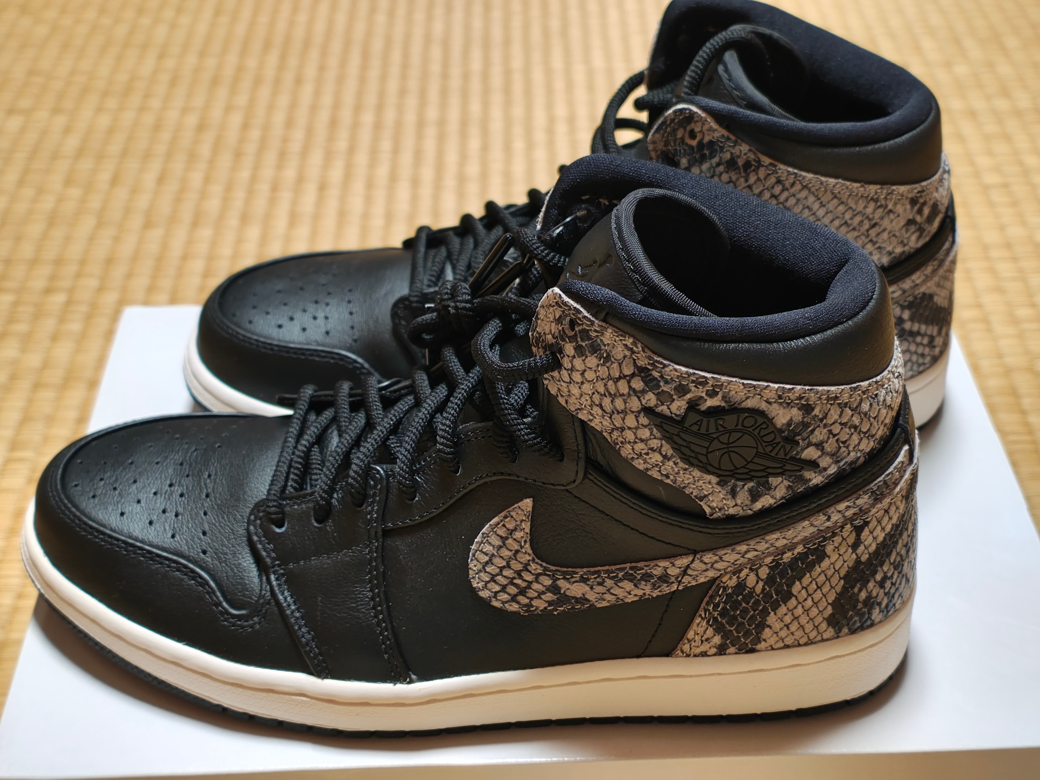 Nike Women's Air Jordan 1 Retro High "Black Snake"