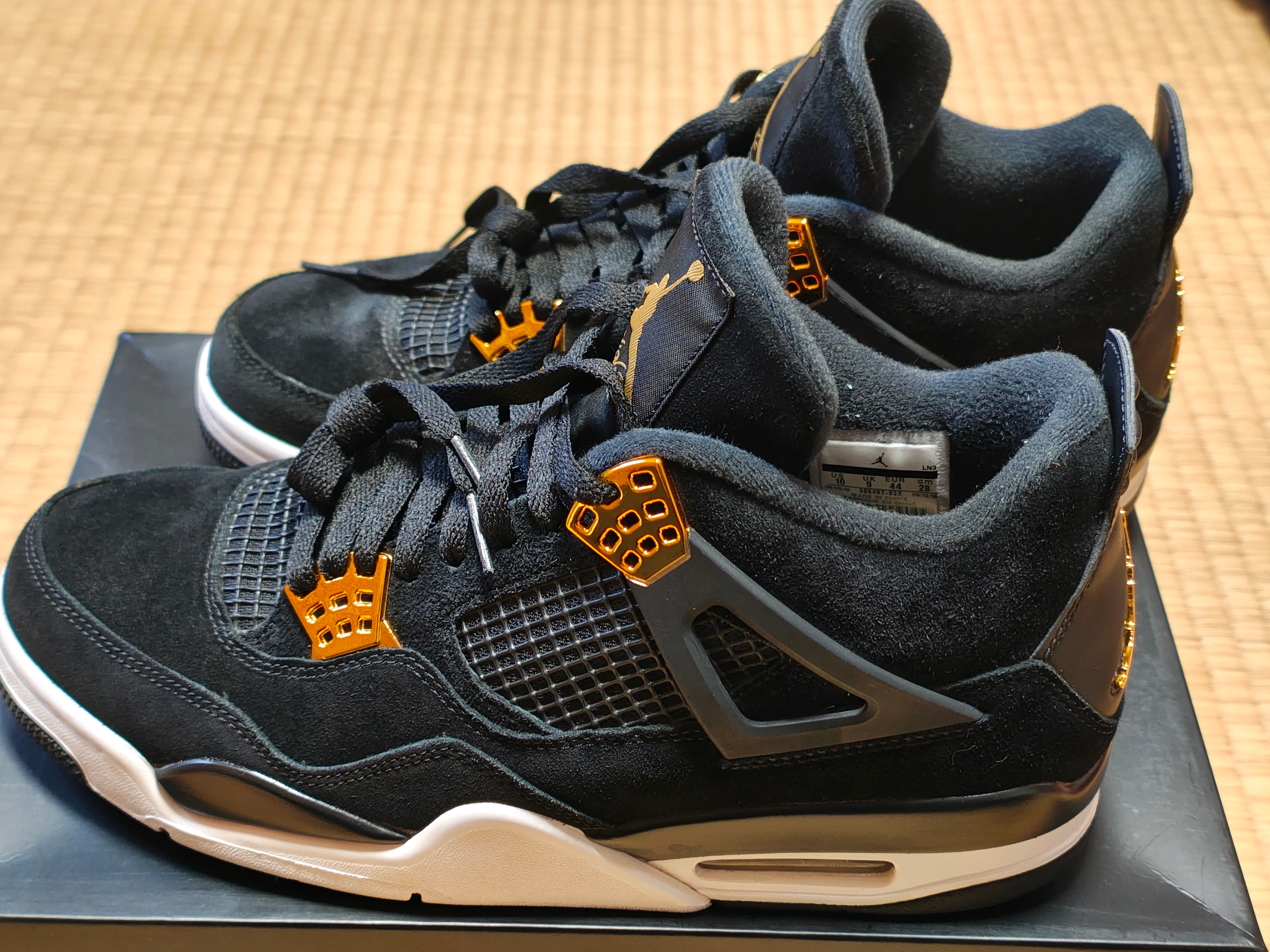 Nike Air Jordan 4 Retro "Royalty"