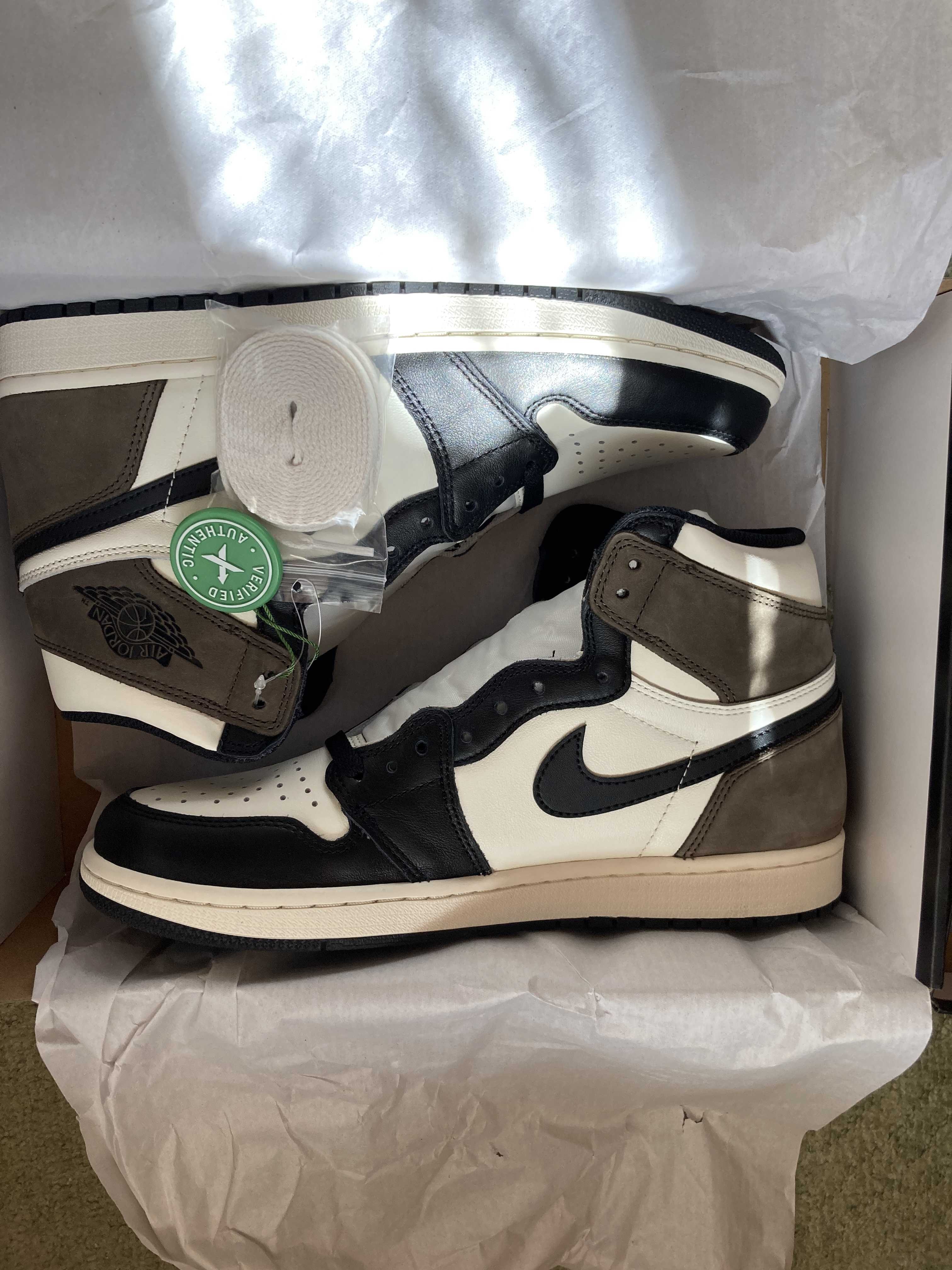 Nike Air Jordan 1 High OG "Sail/Dark Mocha/Black"