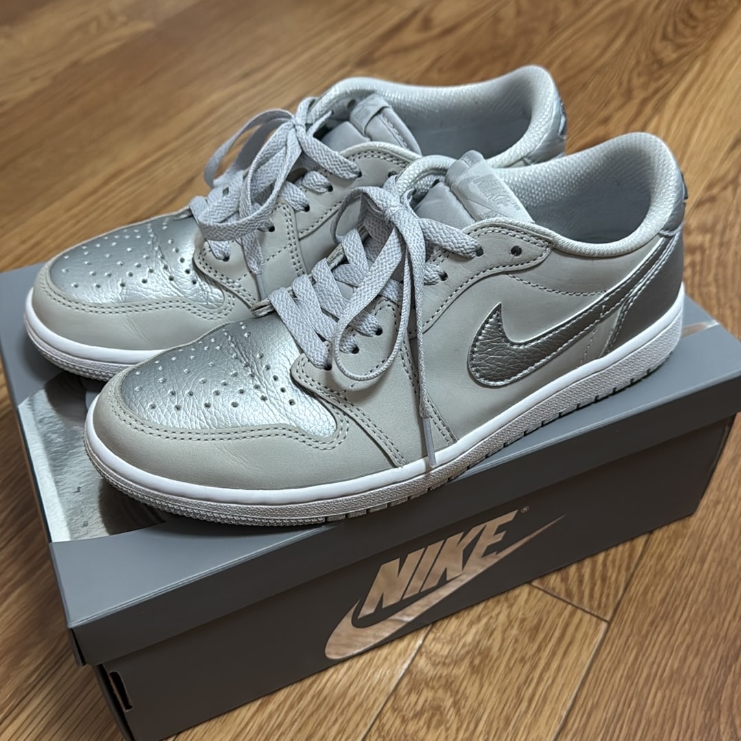 Nike Air Jordan 1 Retro Low OG "Silver"(no Briefcase)