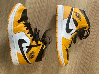 Nike Air Jordan 1 Mid "Taxi"