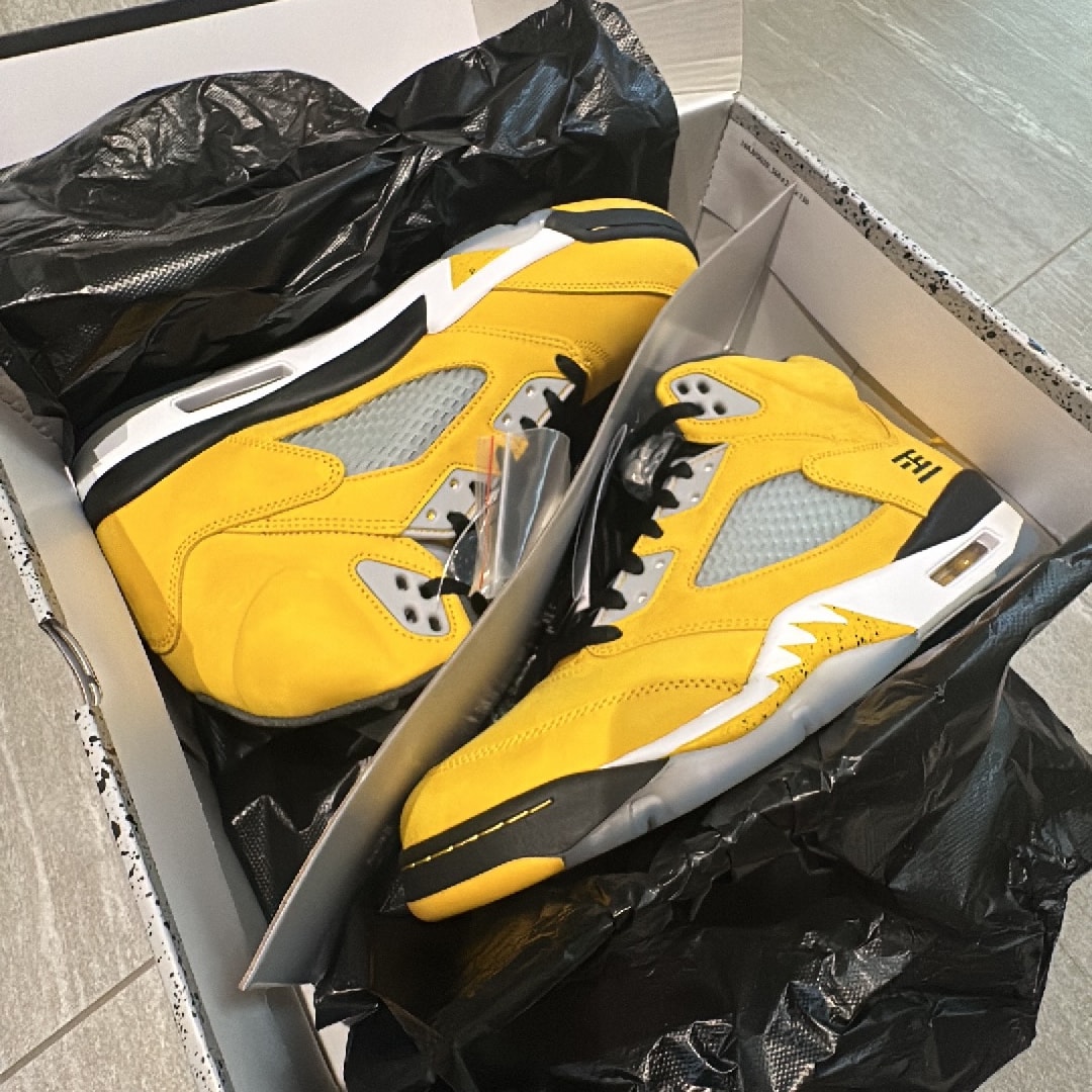 Nike Air Jordan 5 Retro "Tokyo 23" (2025)