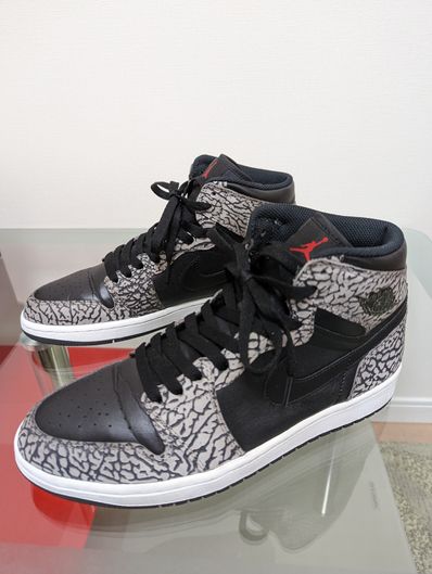 Nike Air Jordan 1 Retro High "Un-Supreme"