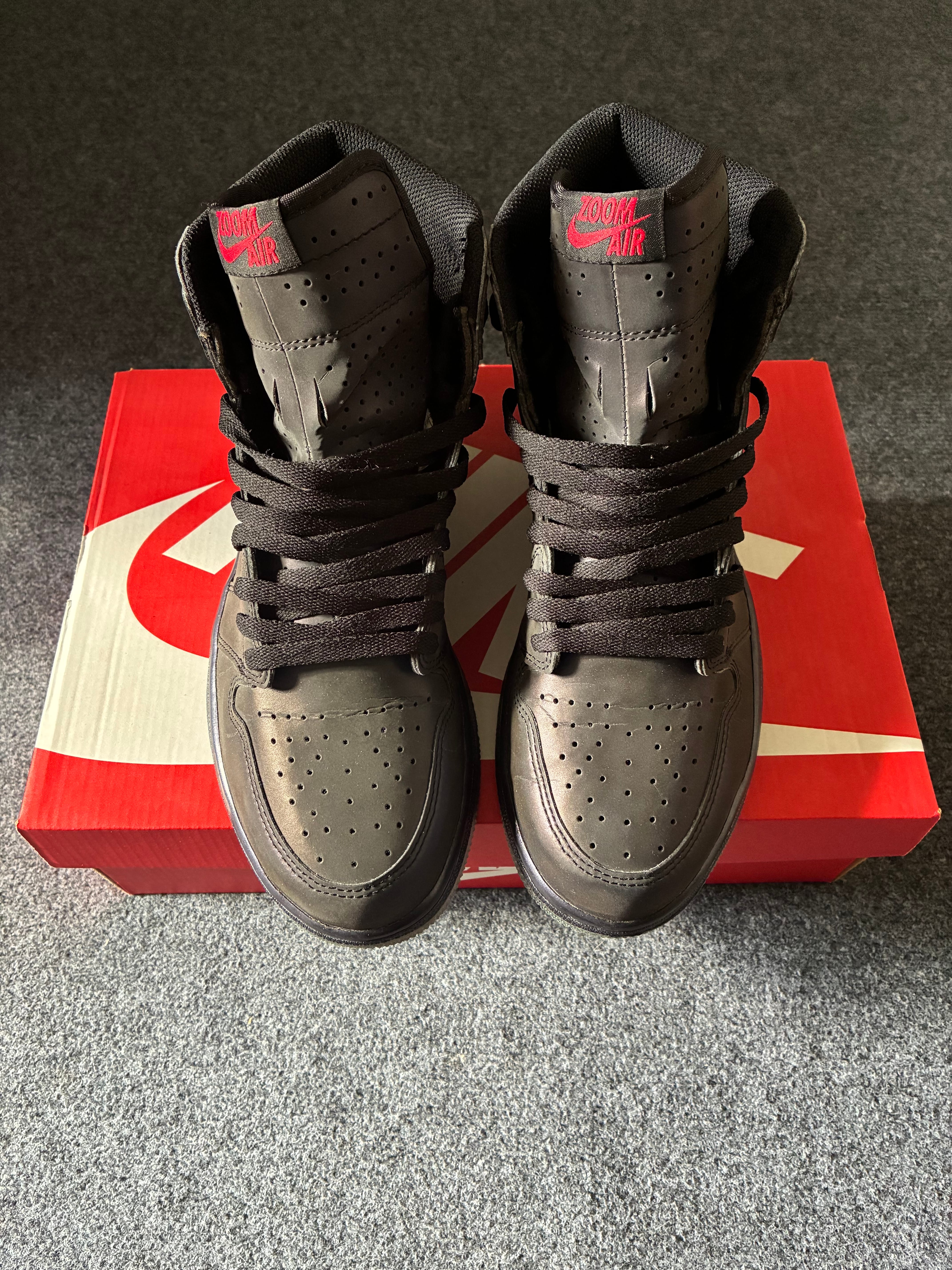 Nike Air Jordan 1 High Zoom "Fearless"