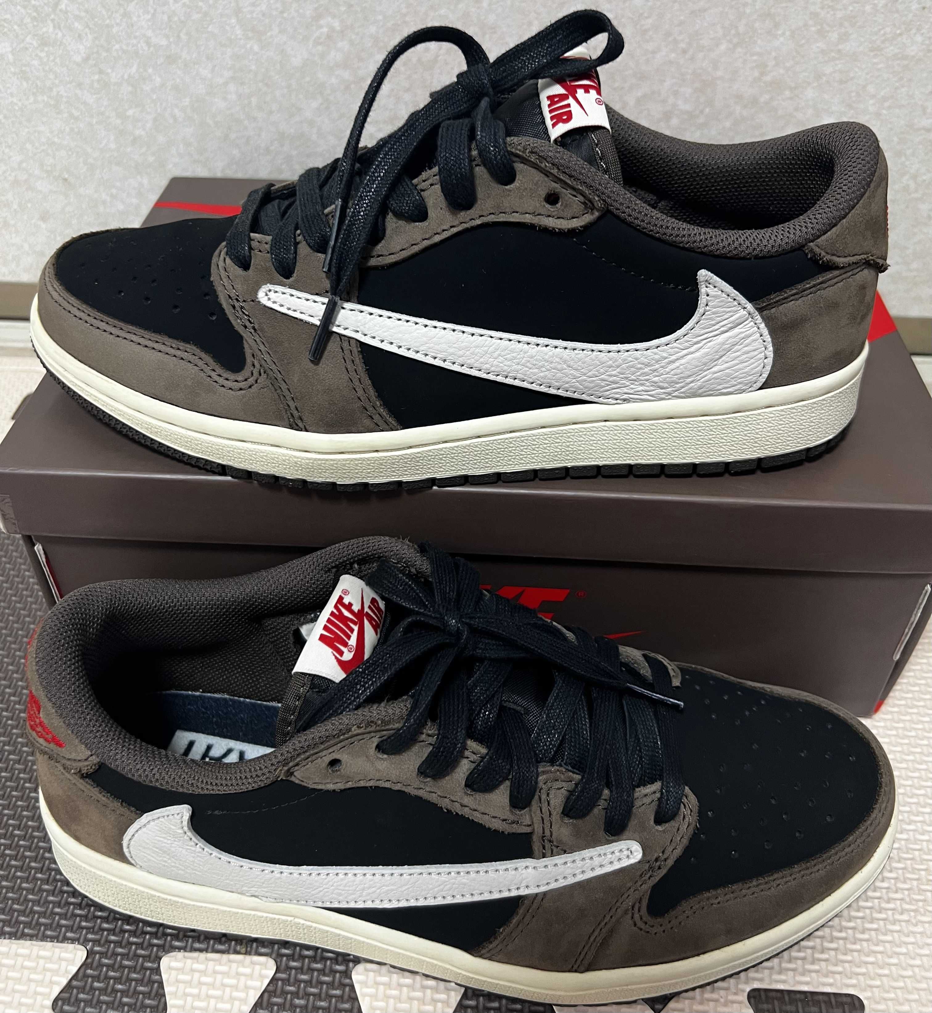 Travis Scott × Nike Air Jordan 1 Low OG SP-T "Black/Dark Mocha"