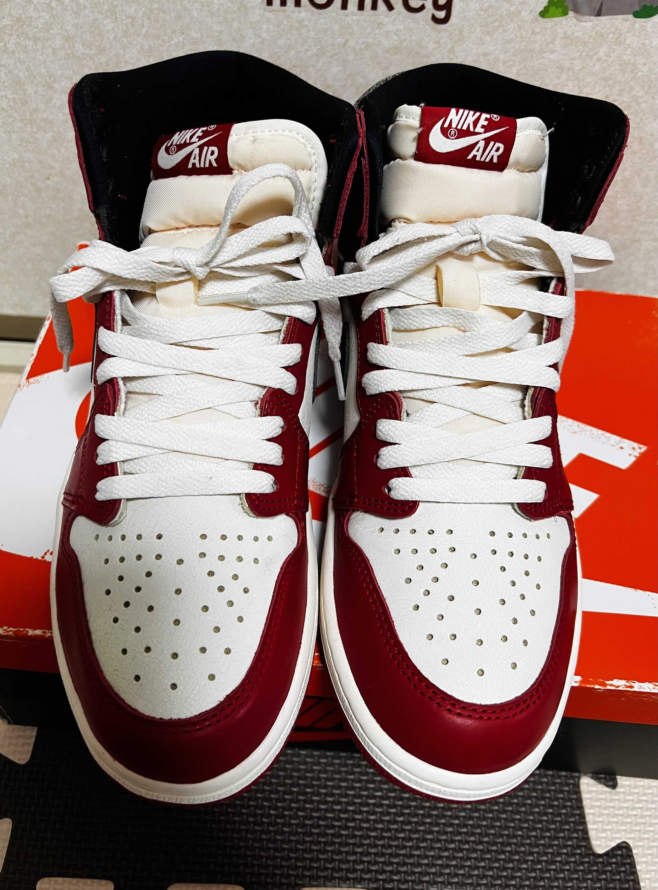 Nike Air Jordan 1 High OG "Lost & Found/Chicago"