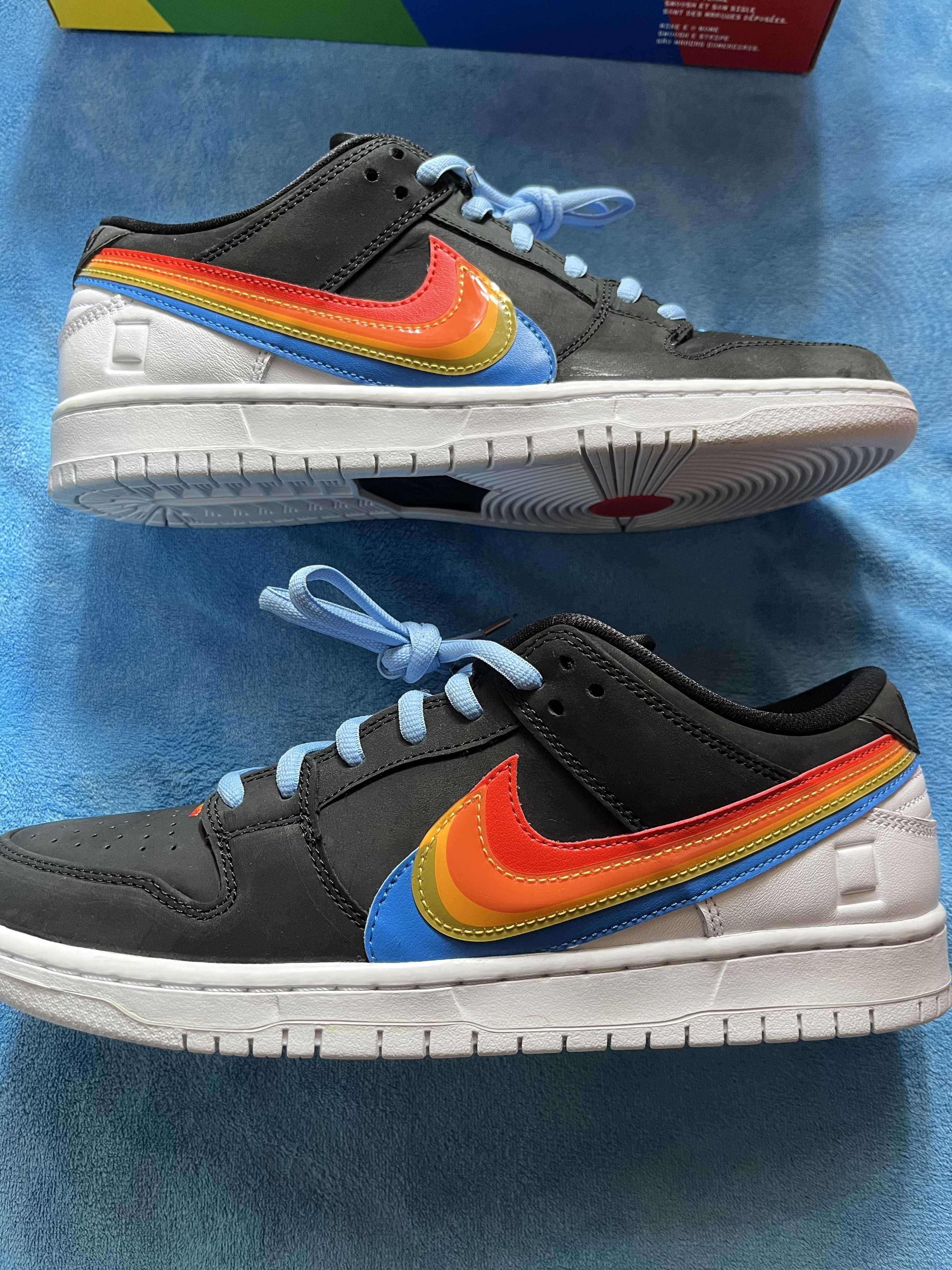 Polaroid × Nike SB Dunk Low Pro QS "Black/White"