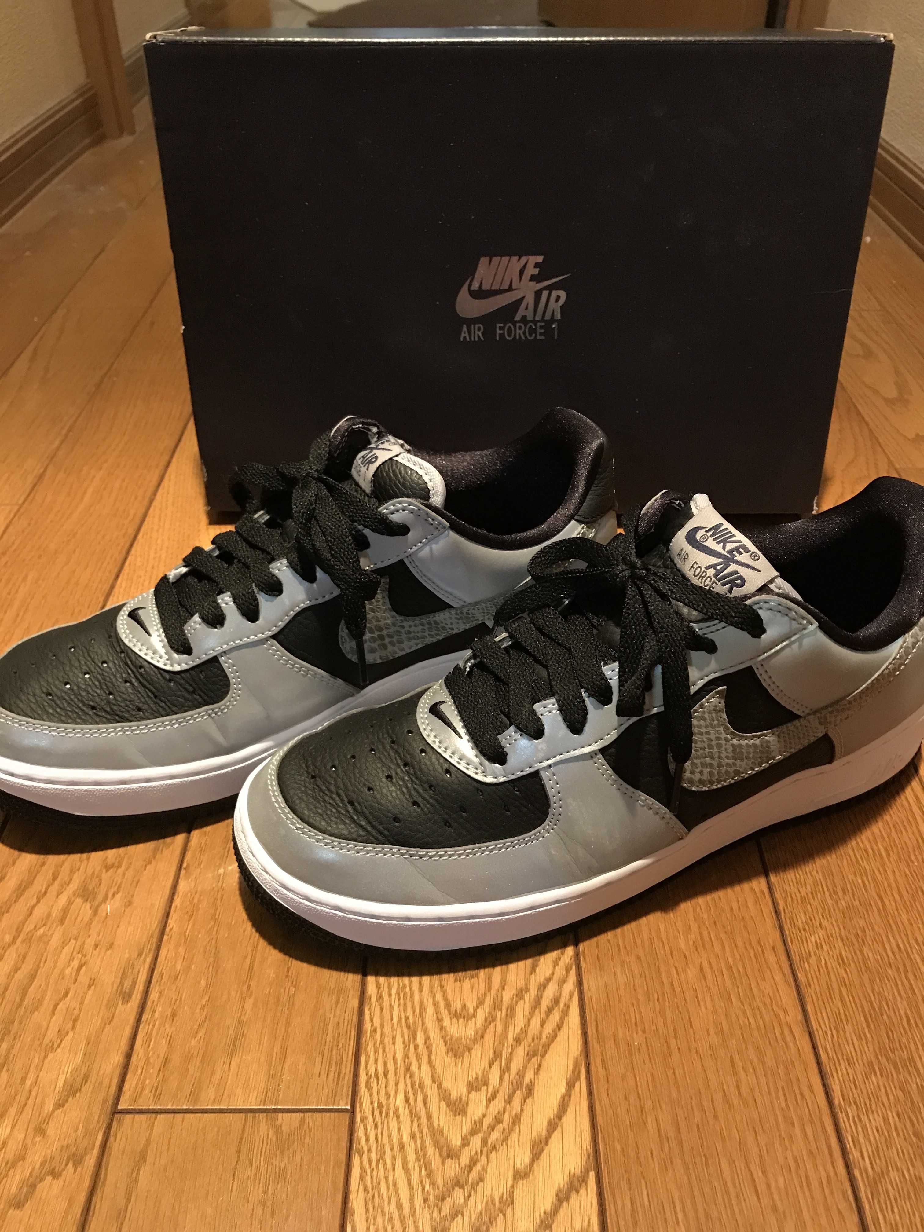 Nike Air Force 1 Low "Silver Snake"