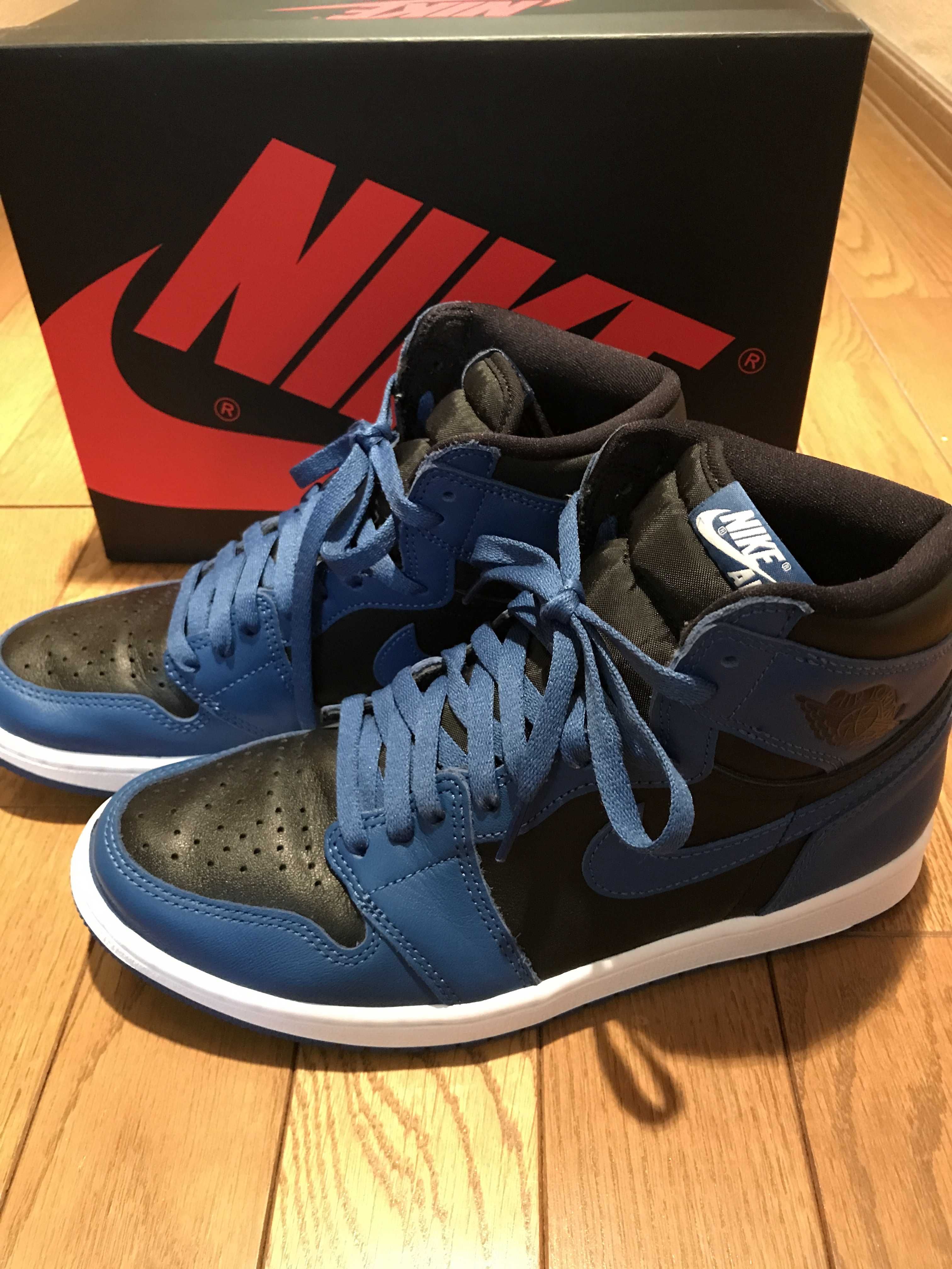 Nike Air Jordan 1 Retro High OG "Dark Marina Blue"