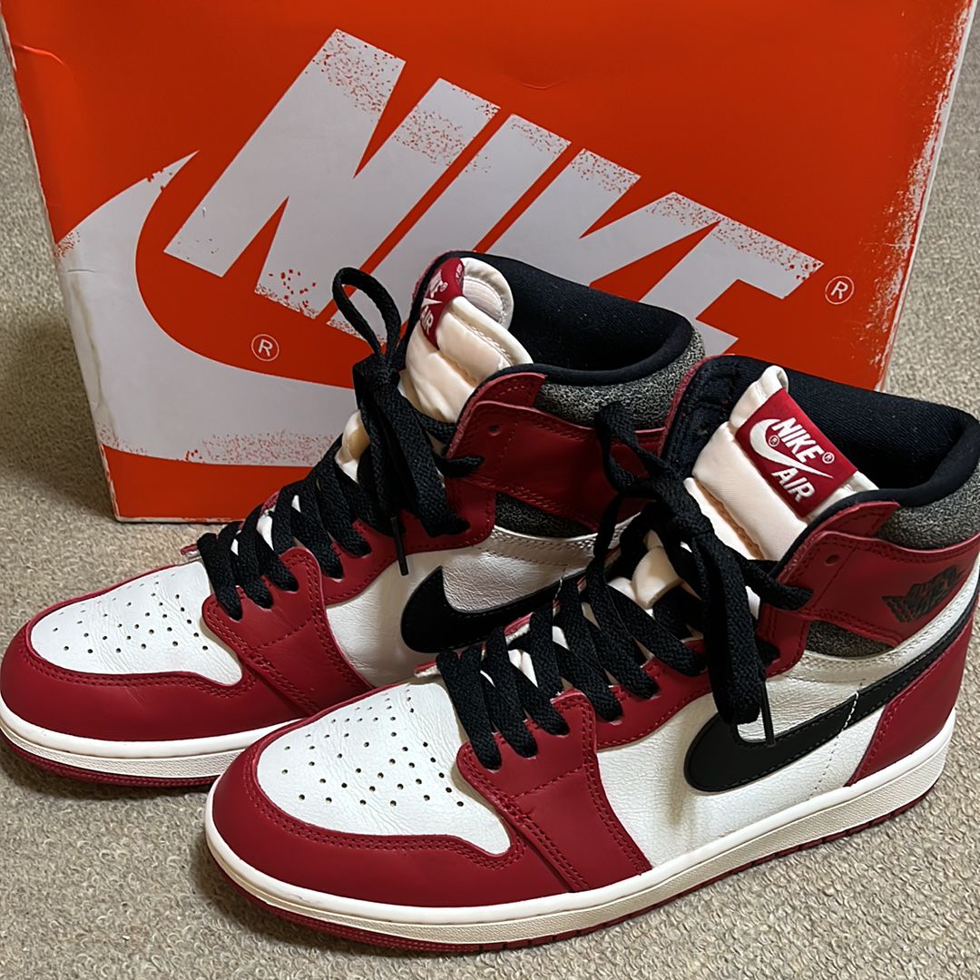 Nike Air Jordan 1 High OG "Lost & Found/Chicago"