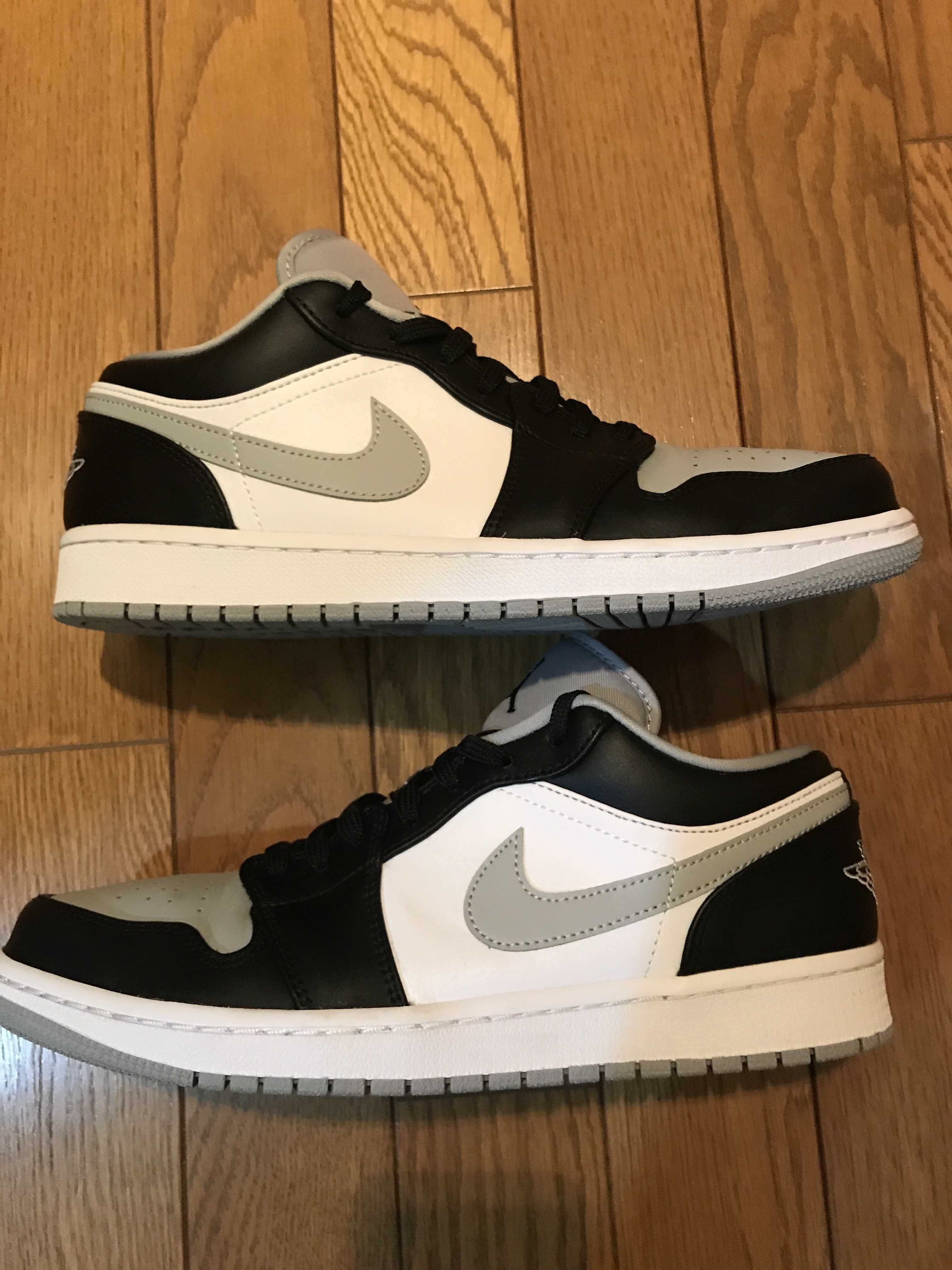 NIKE AIR JORDAN 1 LOW "BLACK/LIGHT SMOKE GREY"