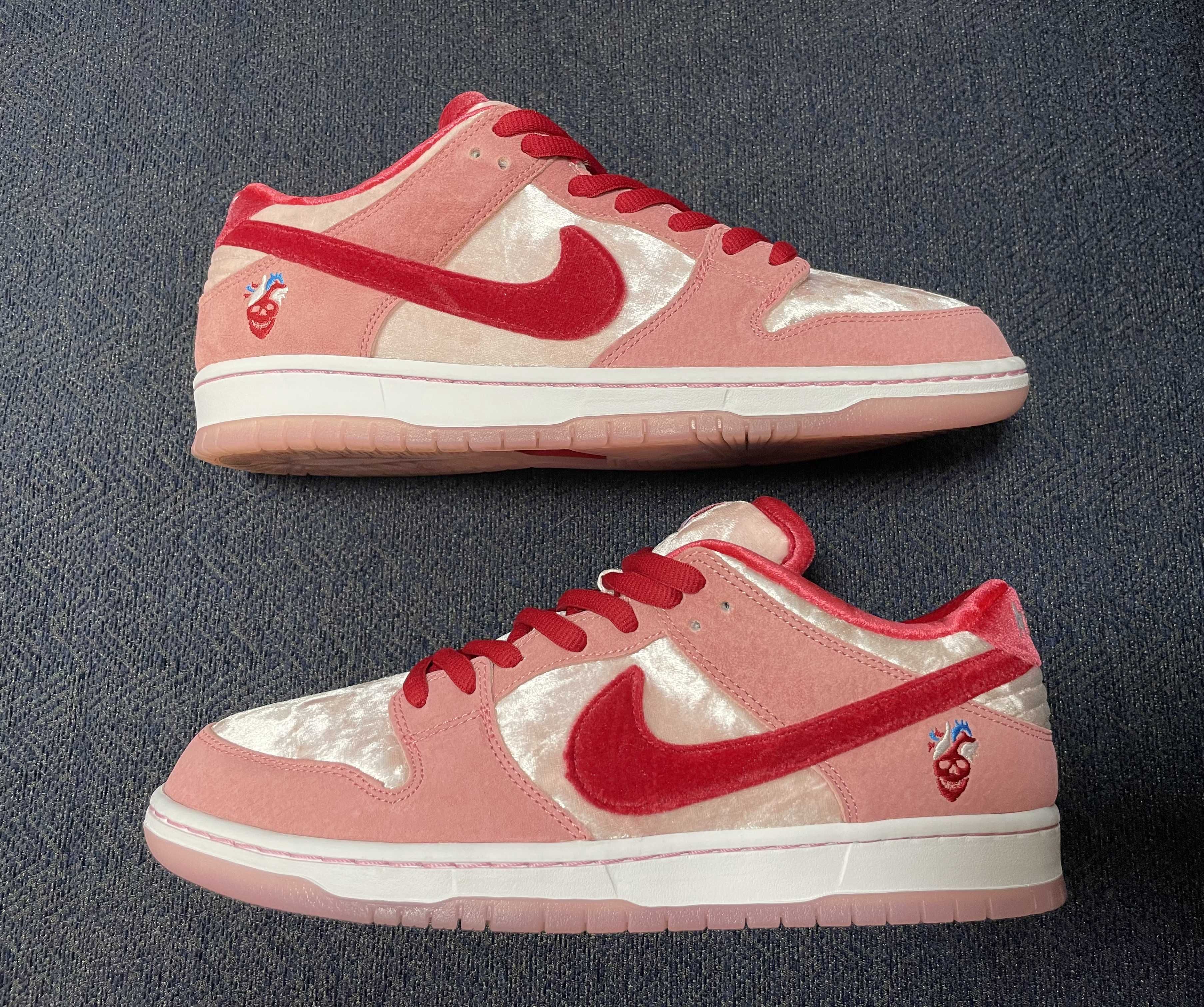 Strangelove × Nike SB Dunk Low "Valentine’s Day"